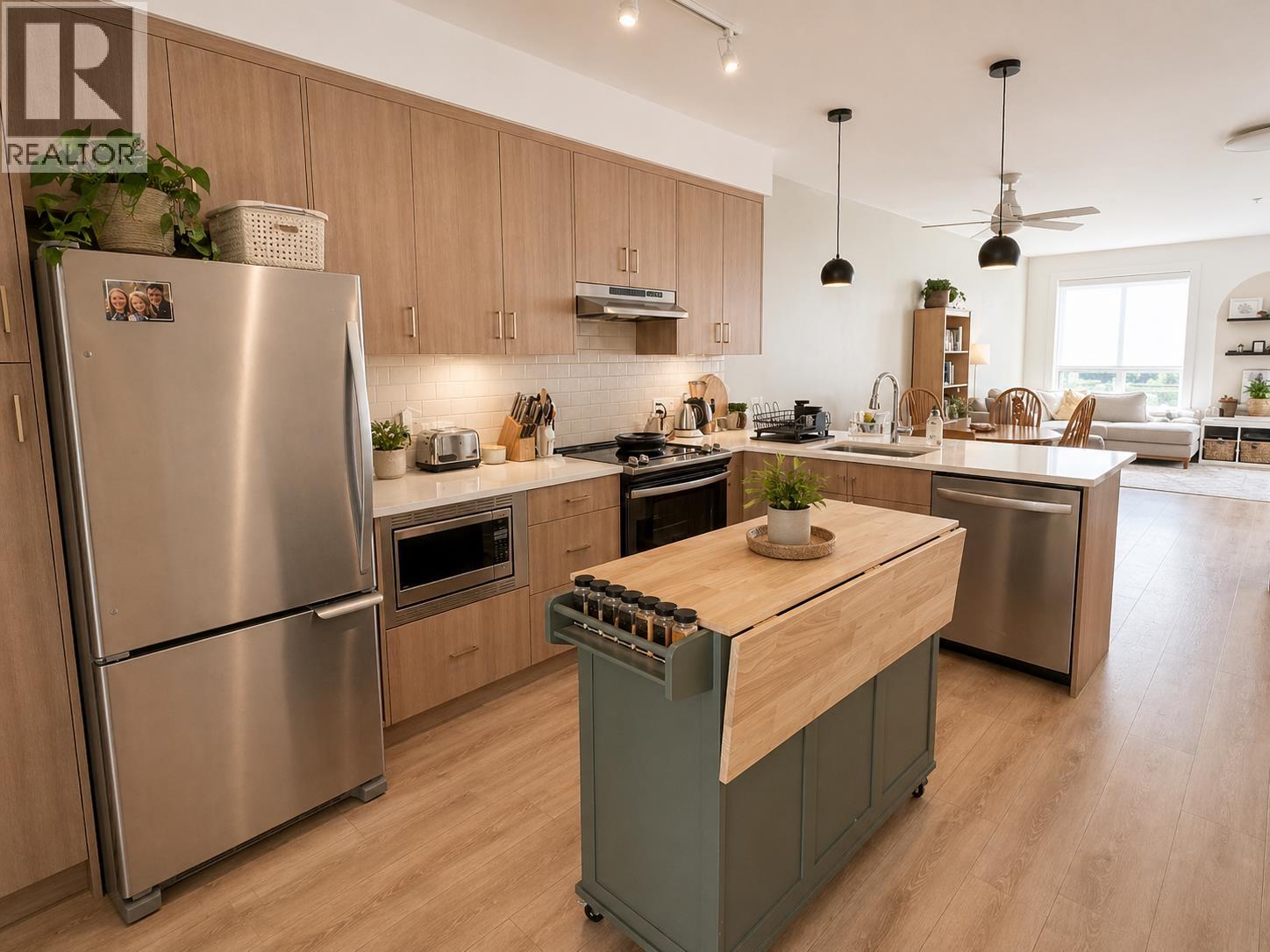 60 39769 GOVERNMENT ROAD Squamish British Columbia Canada Sale residential Will Black RE/MAX Crest Realty, Brokerage*