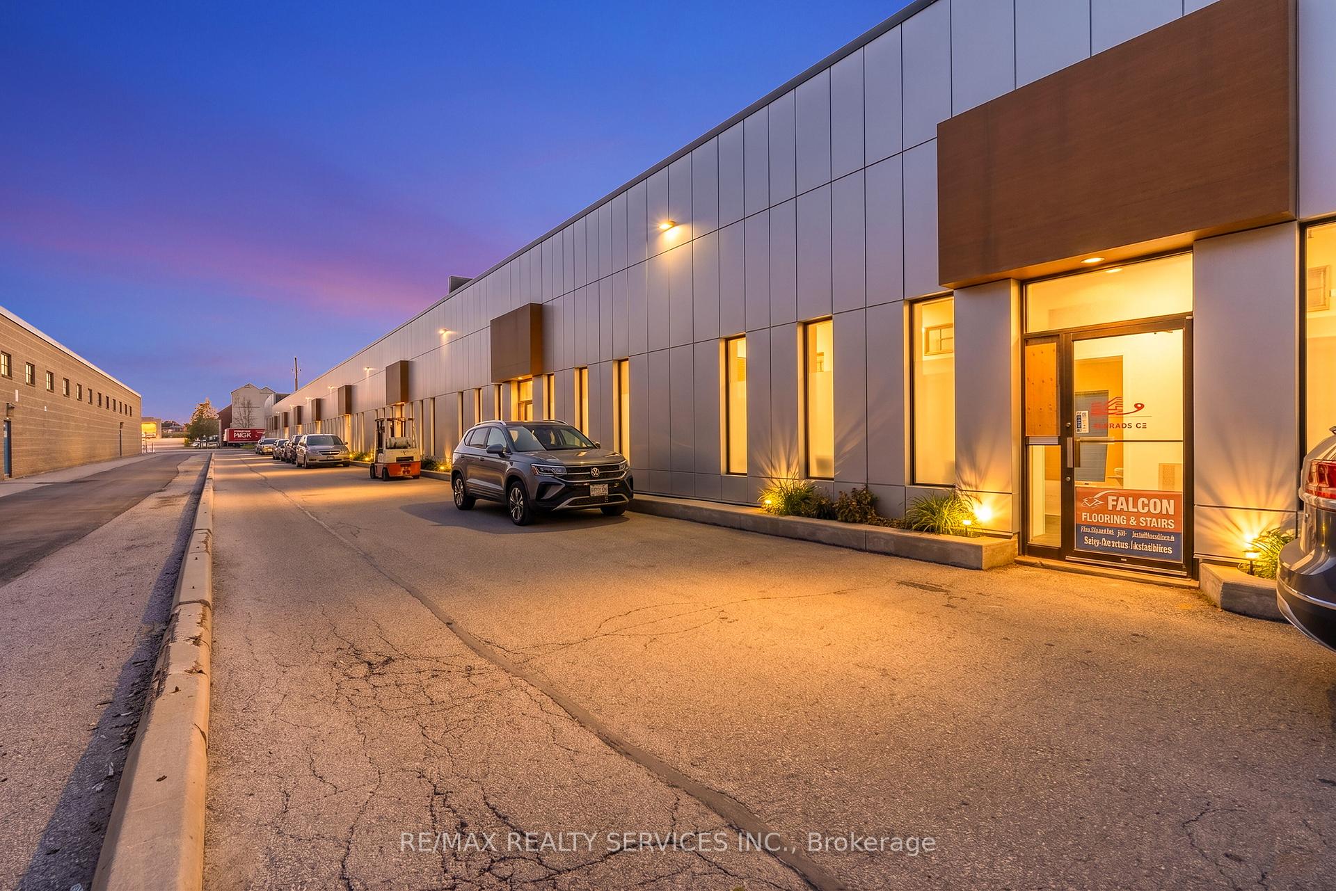 120 Norfinch Drive Toronto Ontario Canada Sale commercial Gary Bhinder RE/MAX Realty Services Inc., Brokerage*