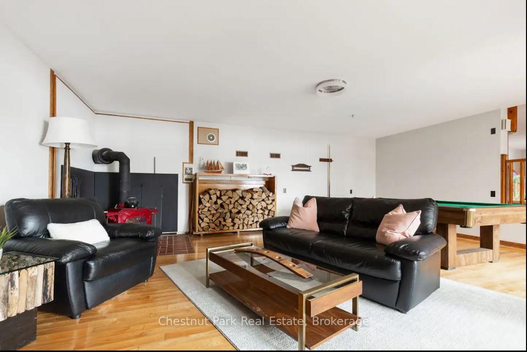 4 Bedroom Single Family Home/House's Image 14