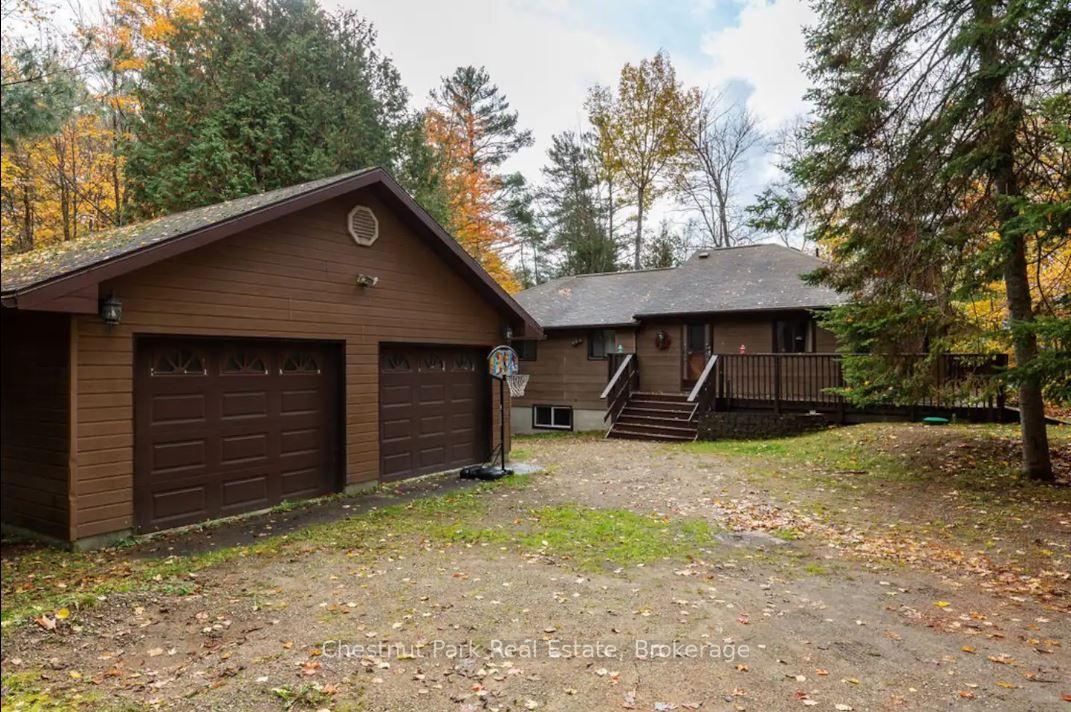 4 Bedroom Single Family Home/House's Image 22