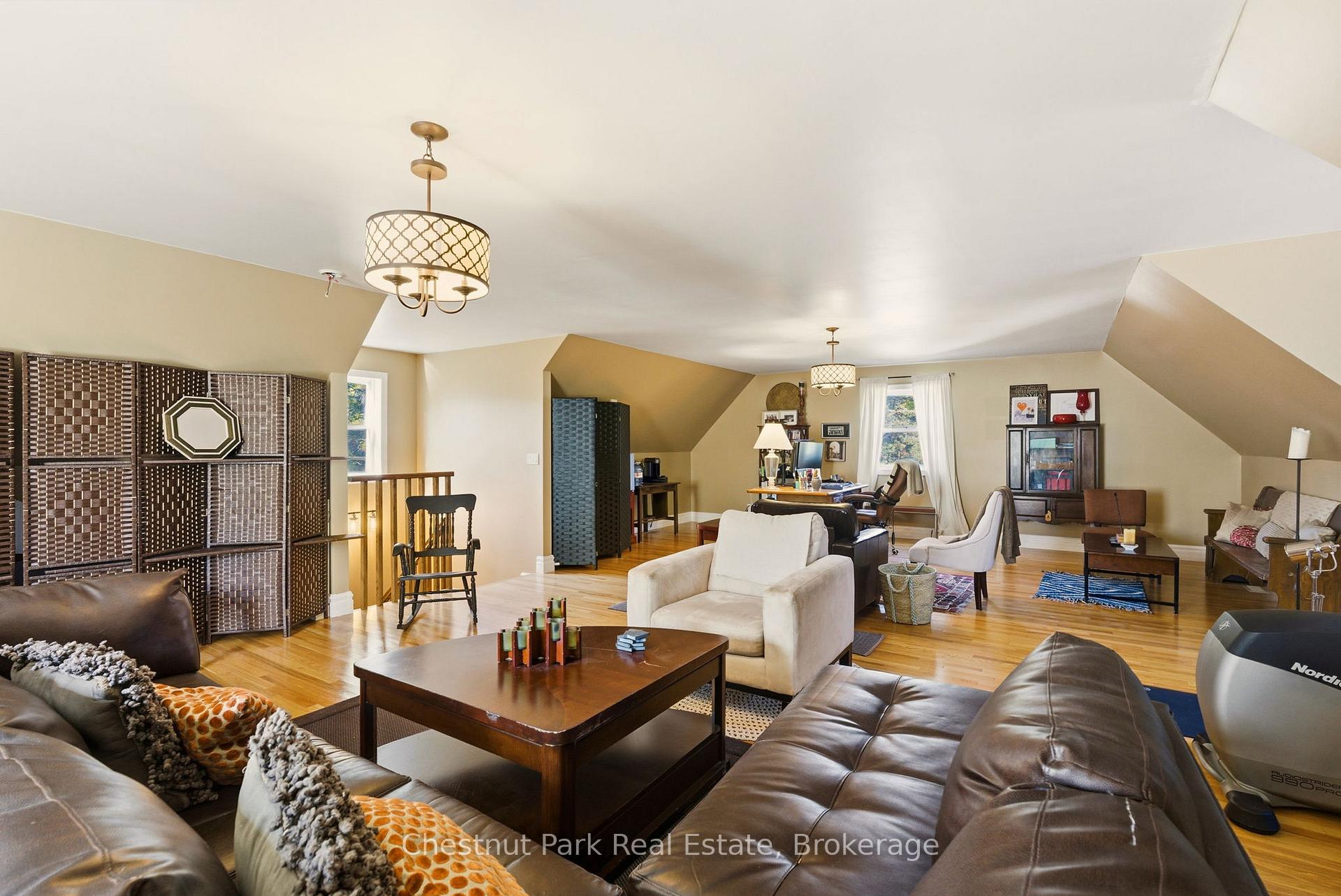 3 Bedroom Single Family Home/House's Image 31