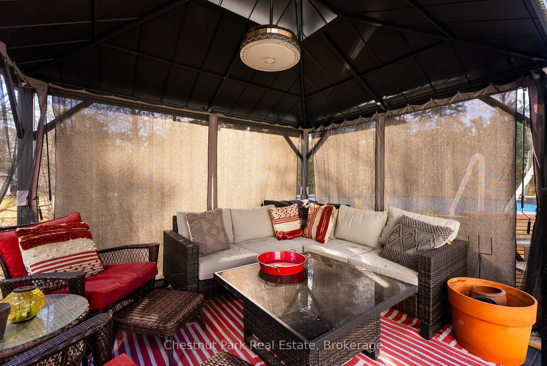 3 Bedroom Single Family Home/House's Image 46