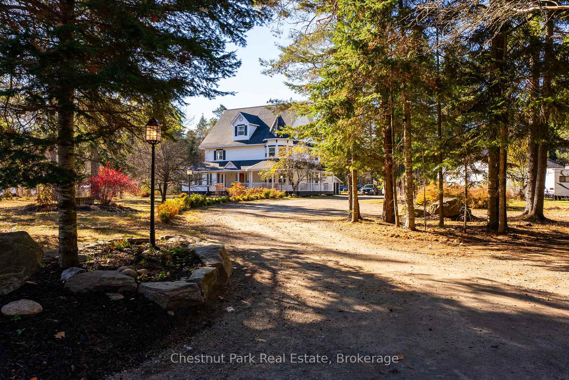 3 Bedroom Single Family Home/House's Image 43