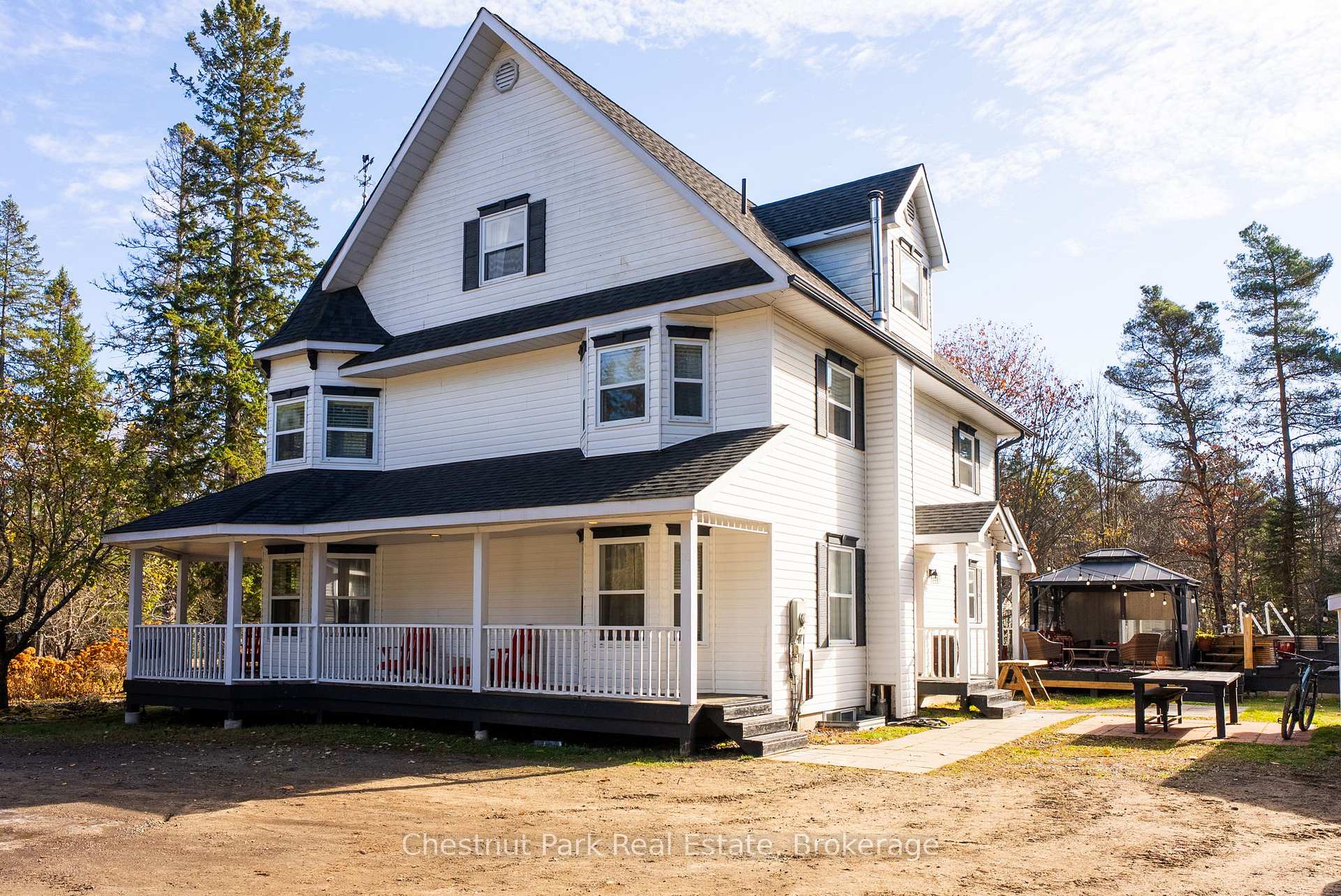 3 Bedroom Single Family Home/House's Image 41