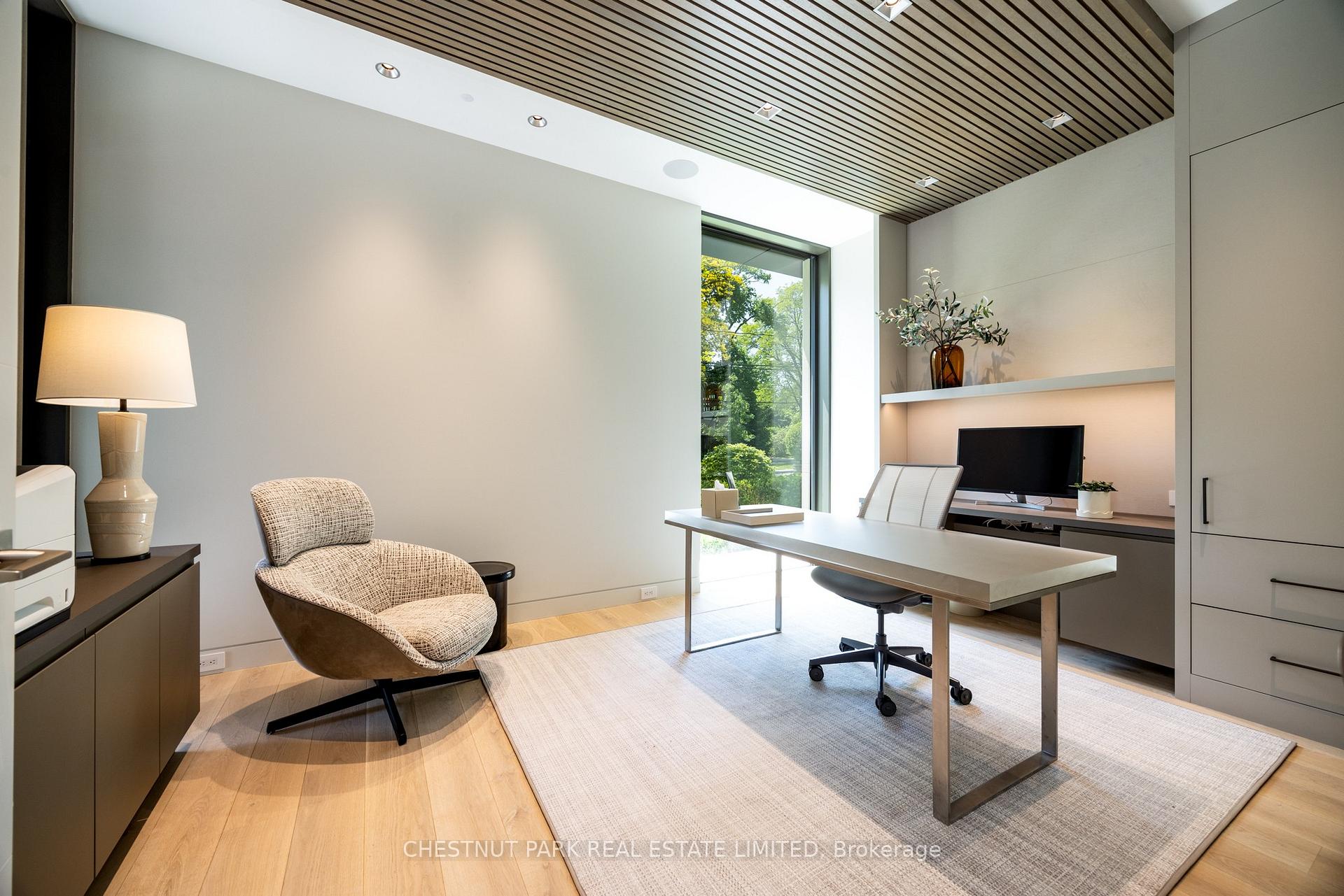 5 Bedroom Single Family Home/House's Image 20