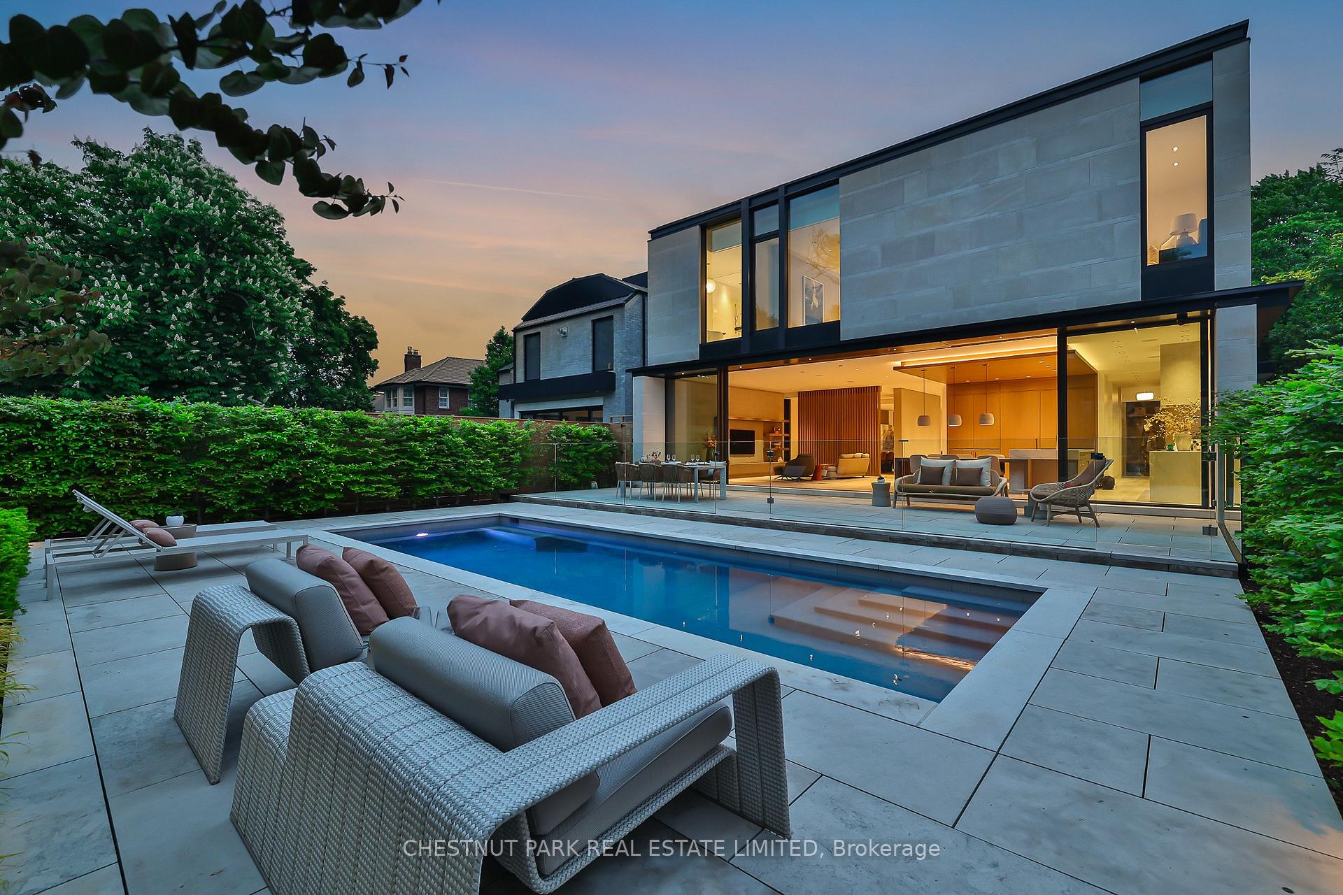 5 Bedroom Single Family Home/House's Image 45