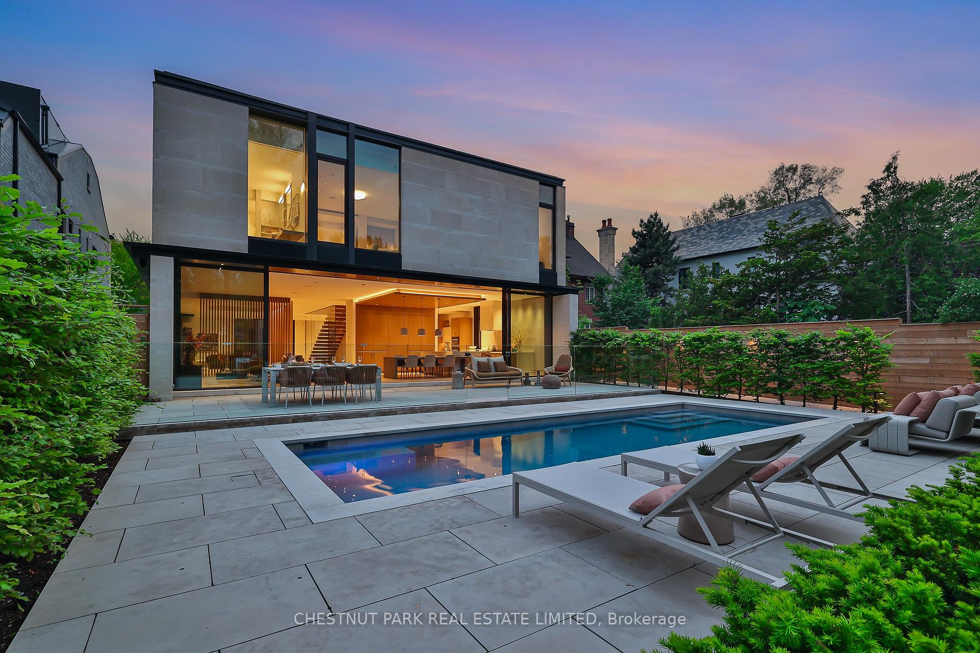 5 Bedroom Single Family Home/House's Image 44