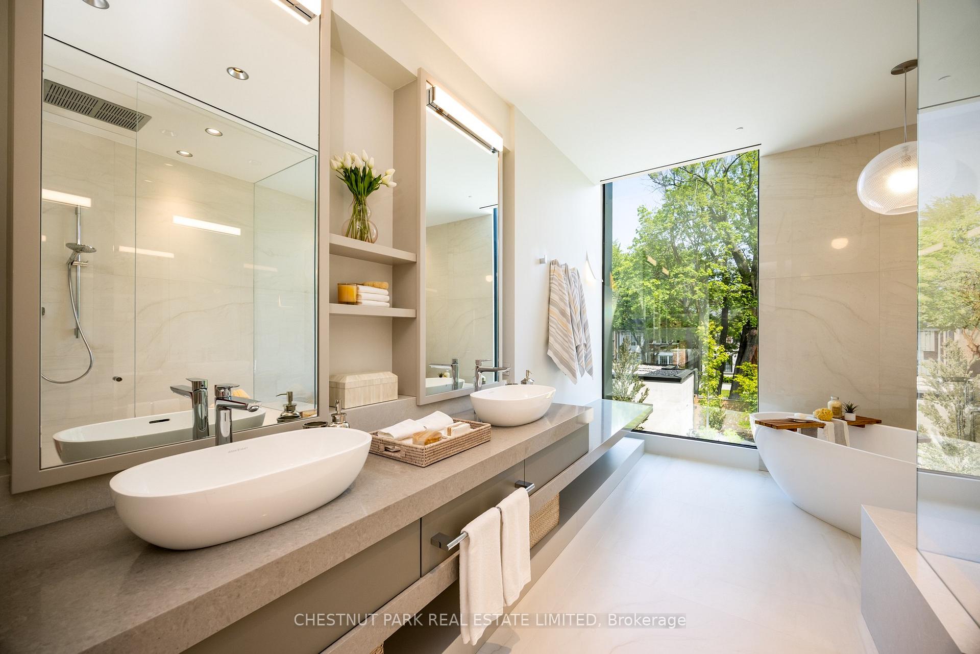 5 Bedroom Single Family Home/House's Image 25