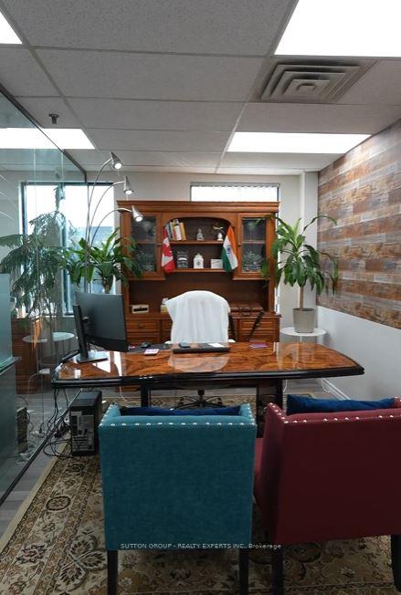 35 - 2355 Derry Road E Mississauga Ontario Canada Sale commercial   SUTTON GROUP - REALTY EXPERTS INC., BROKERAGE