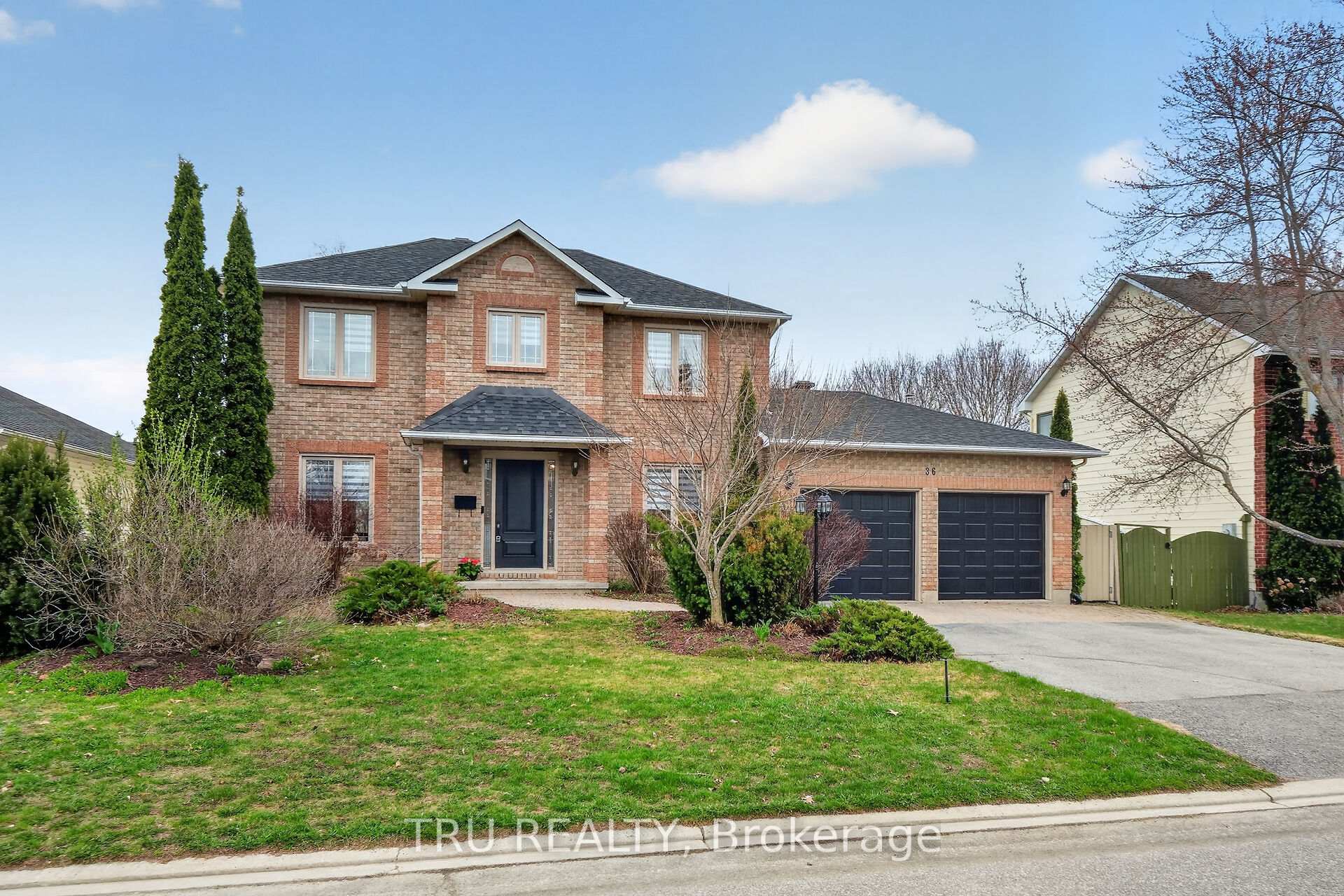 36 James Lewis Avenue Ottawa Ontario Canada Sale residential Isam Hashweh TRU REALTY , BROKERAGE*