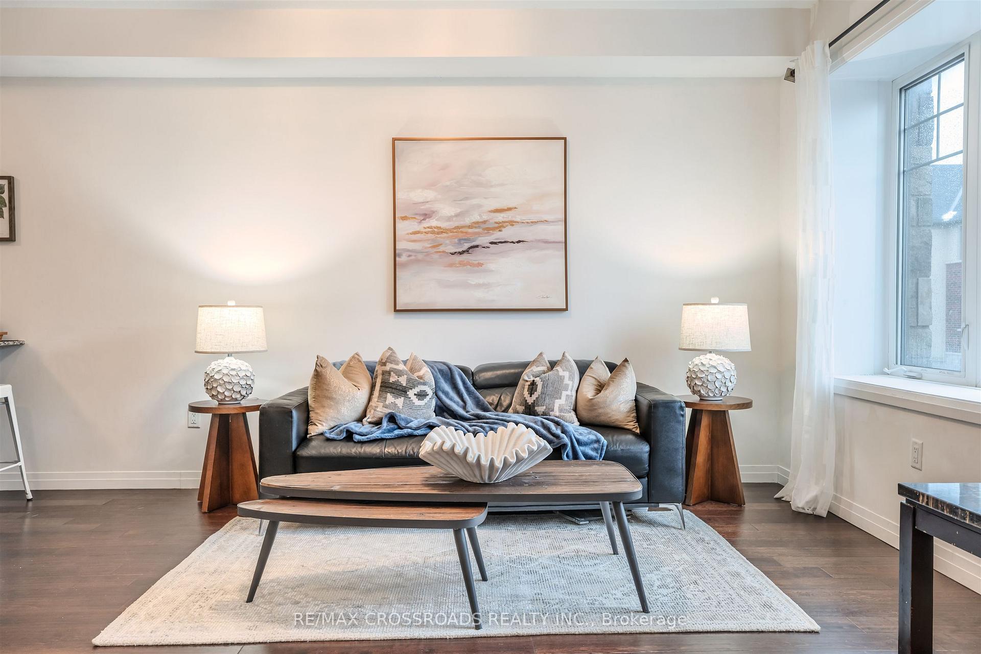 4 Near Lane Hamilton Ontario Canada Sale residential   RE/MAX CROSSROADS REALTY INC. Brokerage