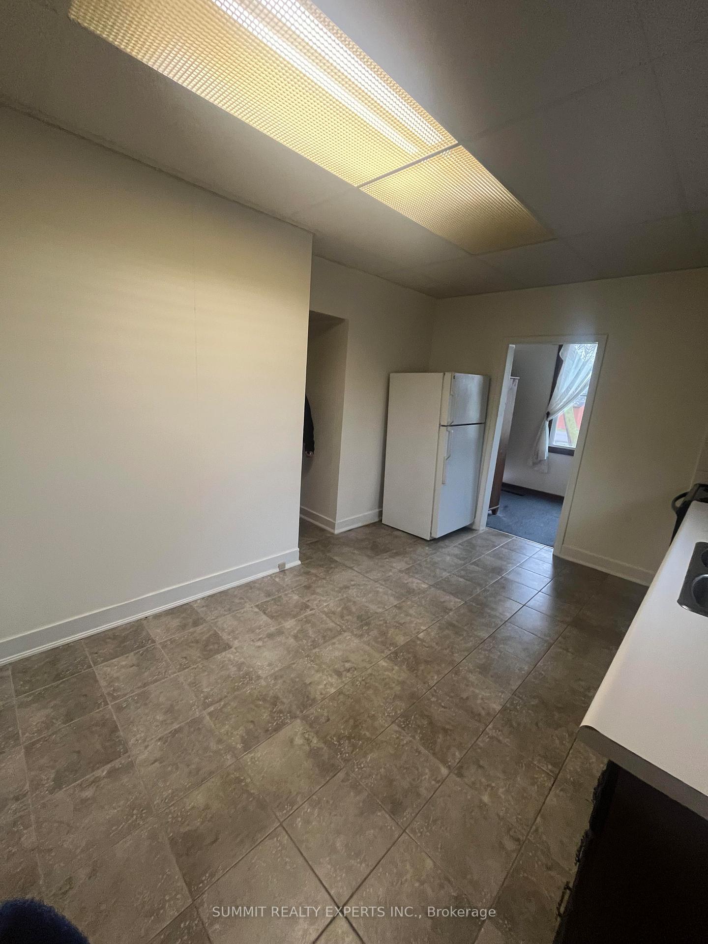 2 - 32 Lakeview Drive Hamilton Ontario Canada Rent residential   Summit Realty Experts Inc., Brokerage*