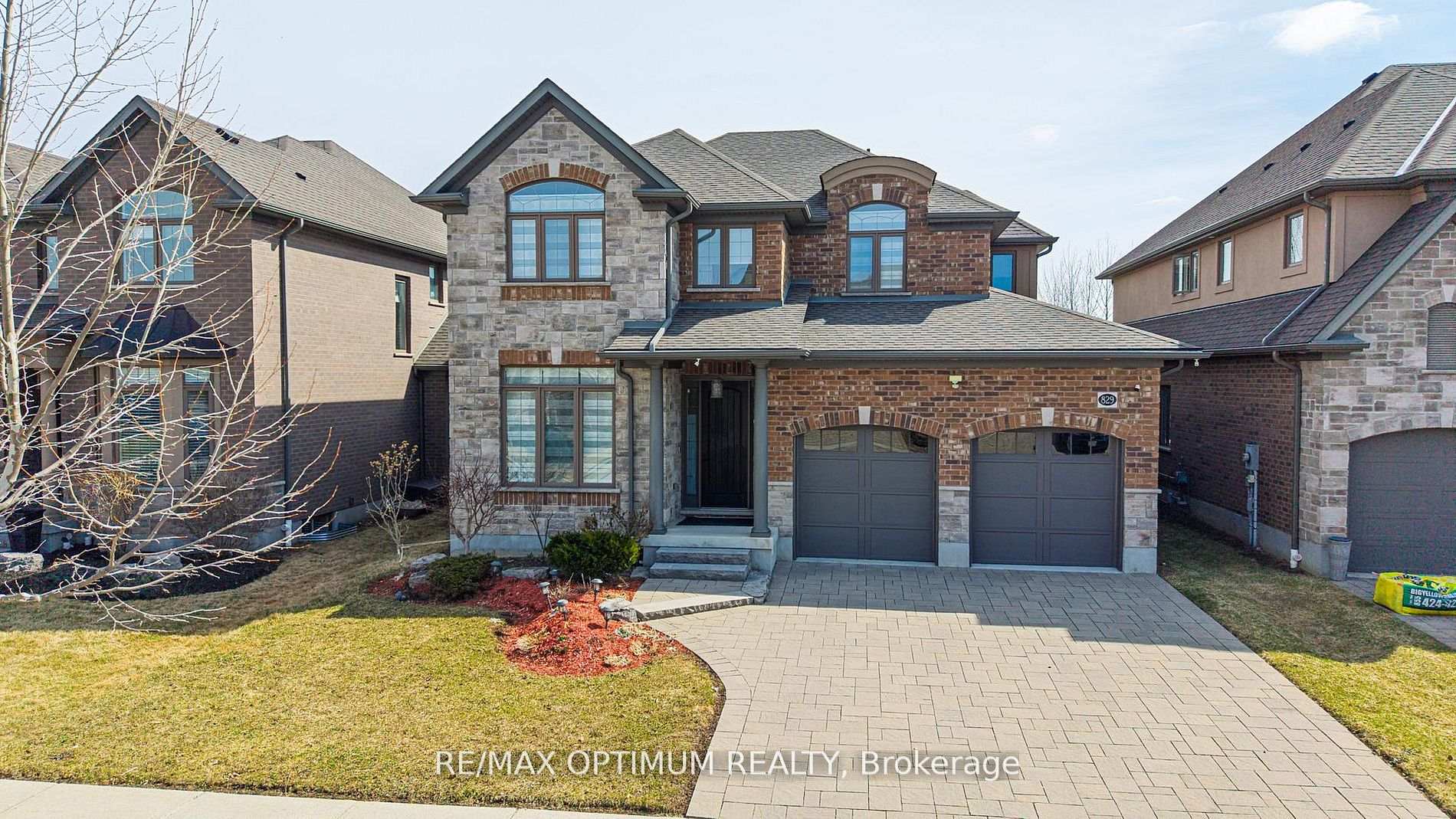 829 COPPER RIDGE Drive Waterloo Ontario Canada Sale residential Amit Bhagirath RE/MAX Real Estate Centre Team Arora Realty, Brokerage*