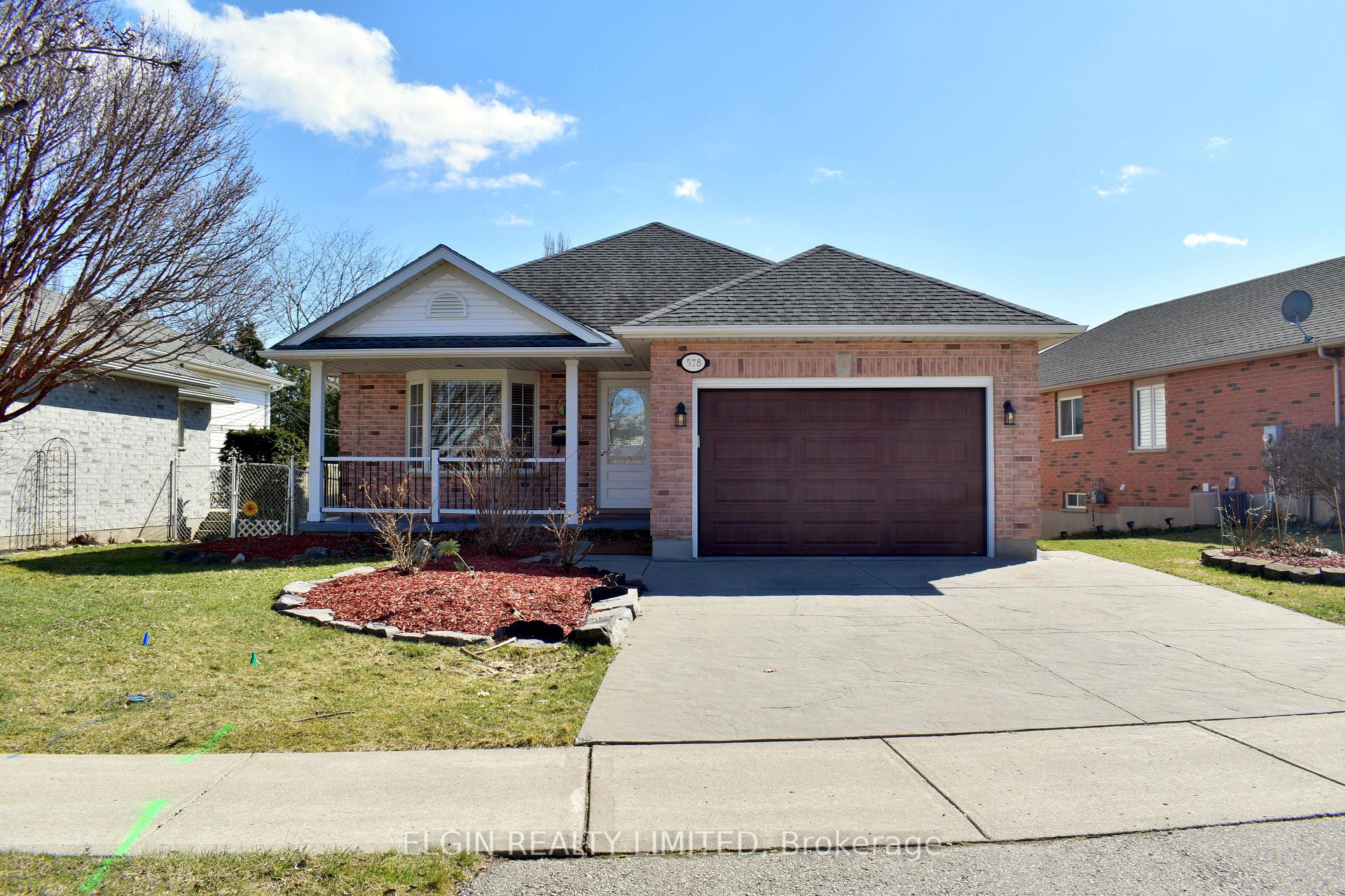 578 Wellington Street St. Thomas Ontario Canada Sale residential   Elgin Realty 