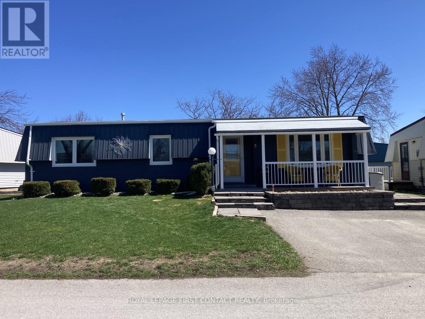 5 Terra Nova Arm Innisfil Ontario Canada Sale residential Your Ladies of Real Estate . Royal LePage First Contact Realty, Brokerage *