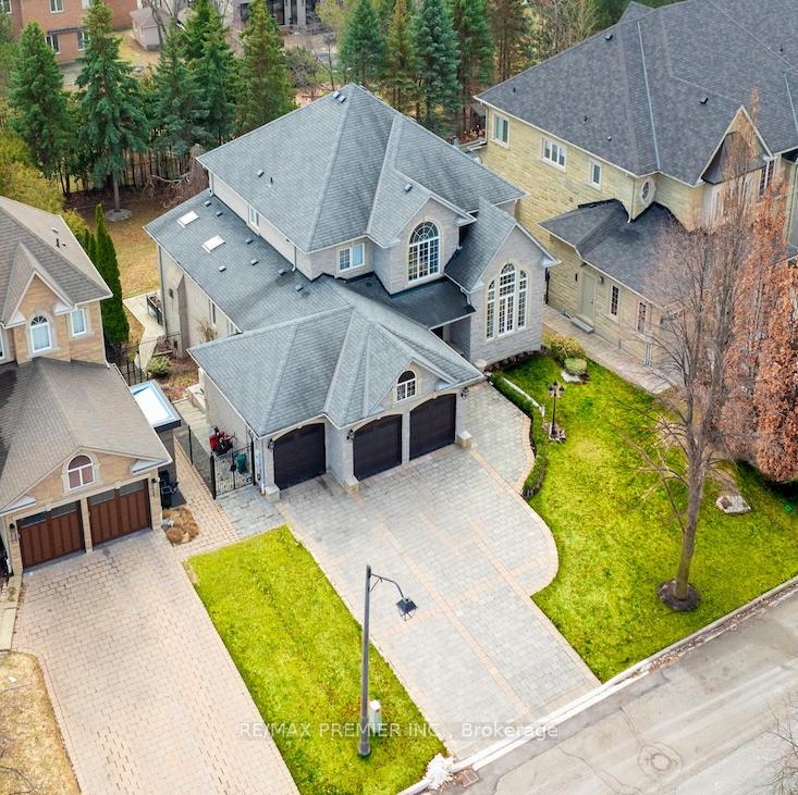 85 Gregory Scott Drive Vaughan Ontario Canada Sale residential LYUDMYLA AFANASIYADI RE/MAX PREMIER INC. Brokerage*