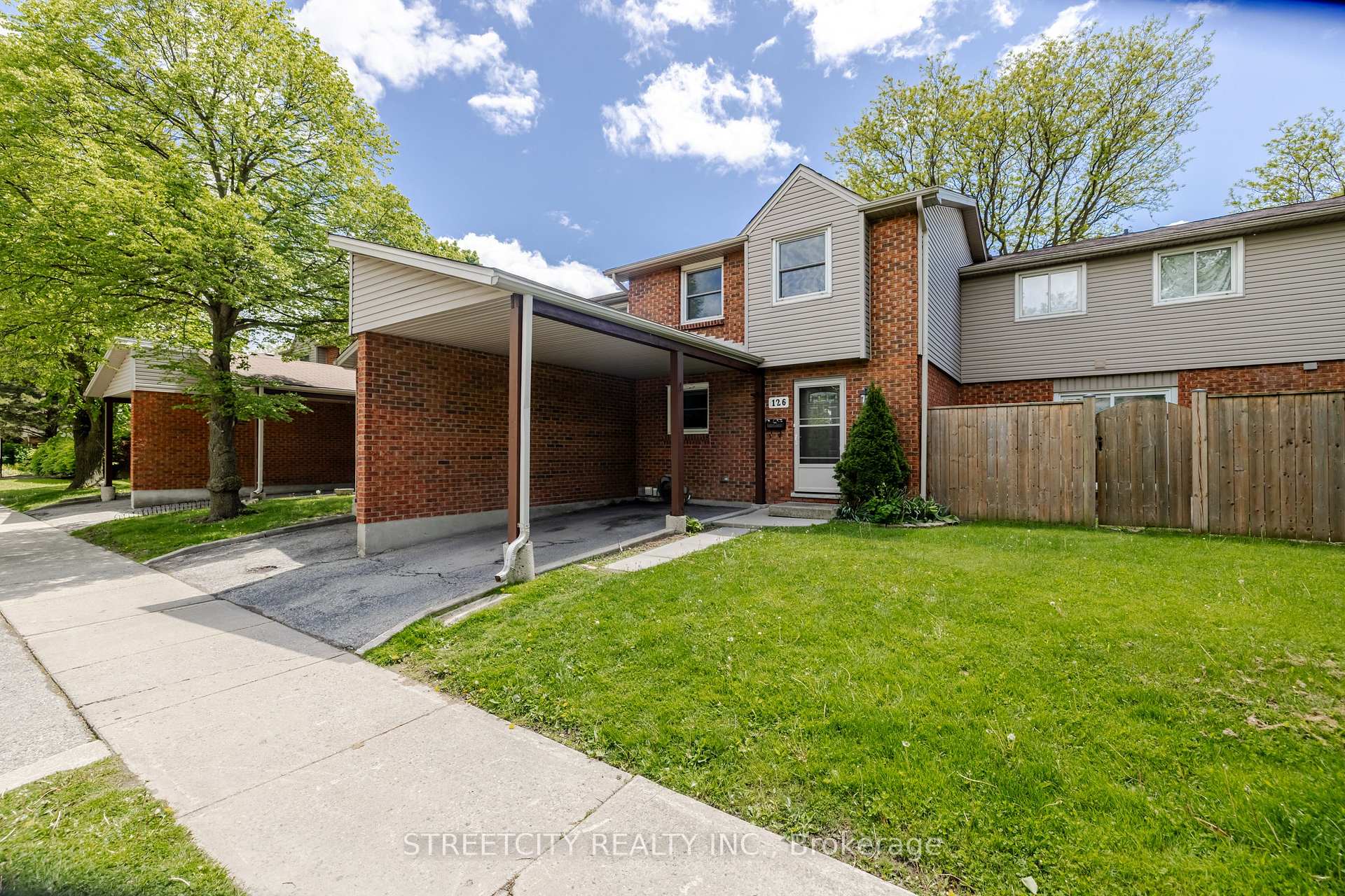 126 - 1330 Jalna Boulevard London South Ontario Canada Sale residential   STREETCITY REALTY INC., BROKERAGE*