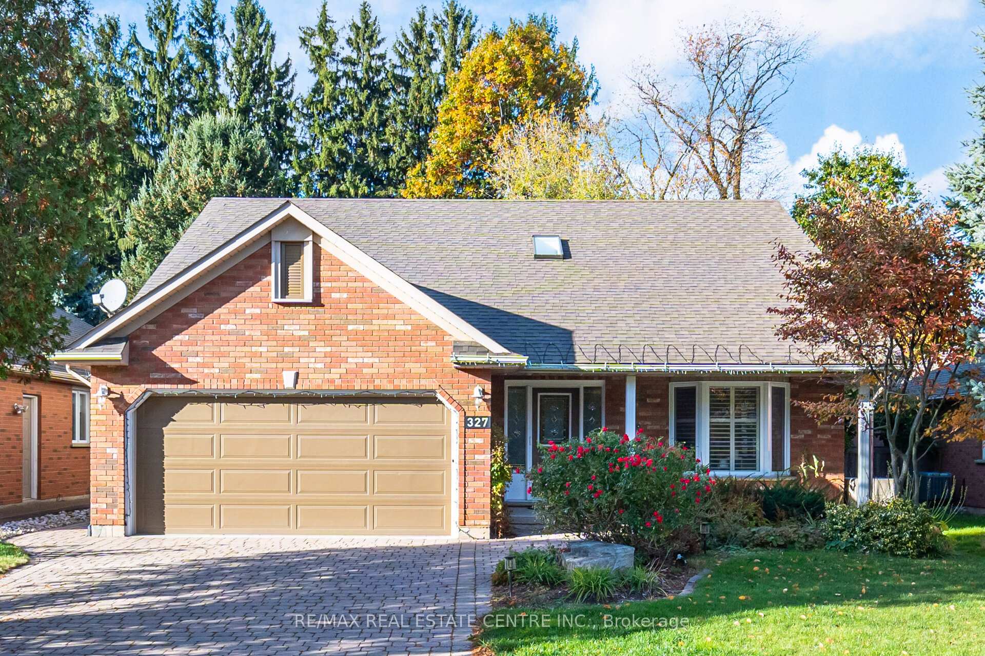 327 Cavendish Drive Hamilton Ontario Canada Sale residential Hemanshu Patel RE/MAX Real Estate Centre Inc., Brokerage *