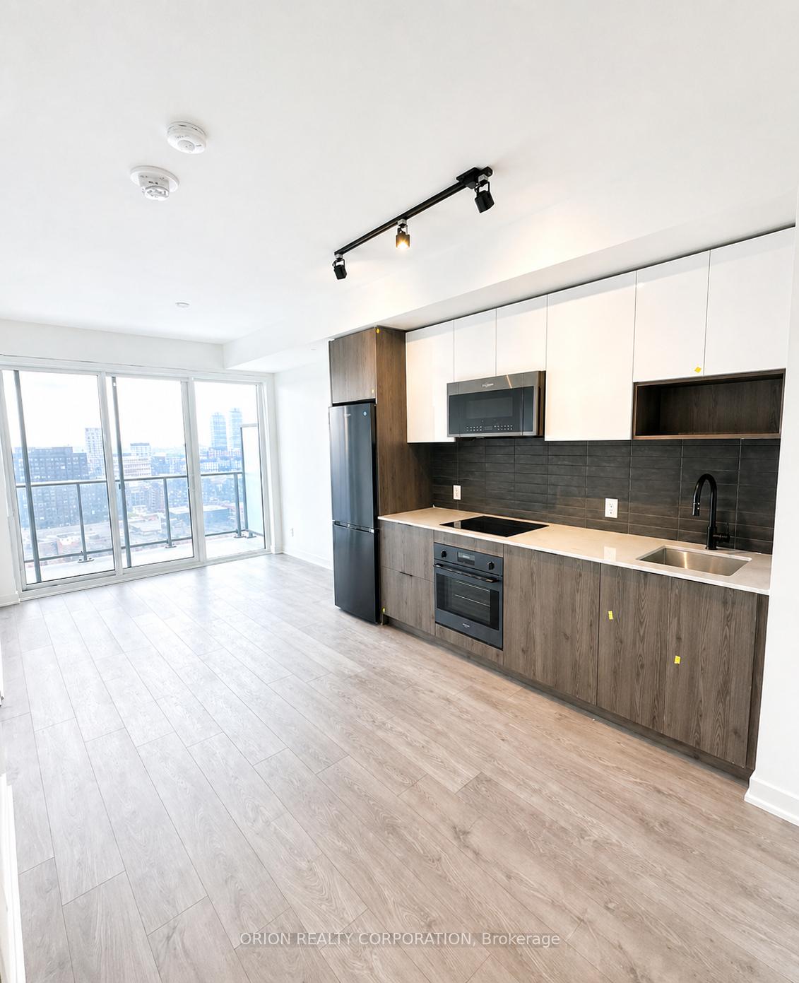 1404 - 5 Defries Street Toronto Ontario Canada Rent residential   Orion Realty Corporation, Brokerage
