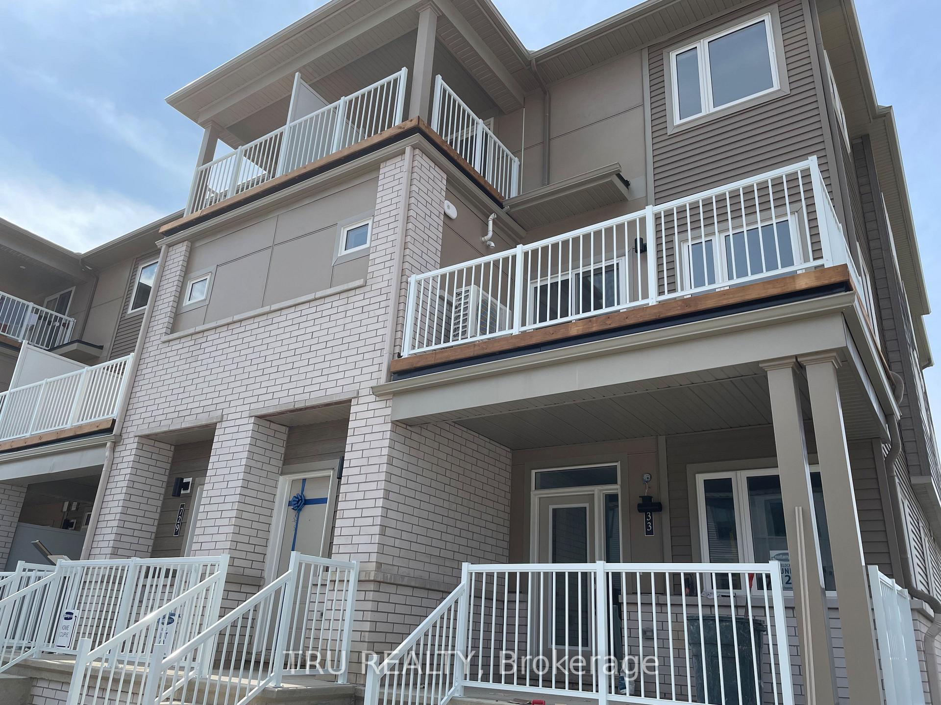 731 CHROMITE Private Ottawa Ontario Canada Rent residential Isam Hashweh TRU REALTY , BROKERAGE*