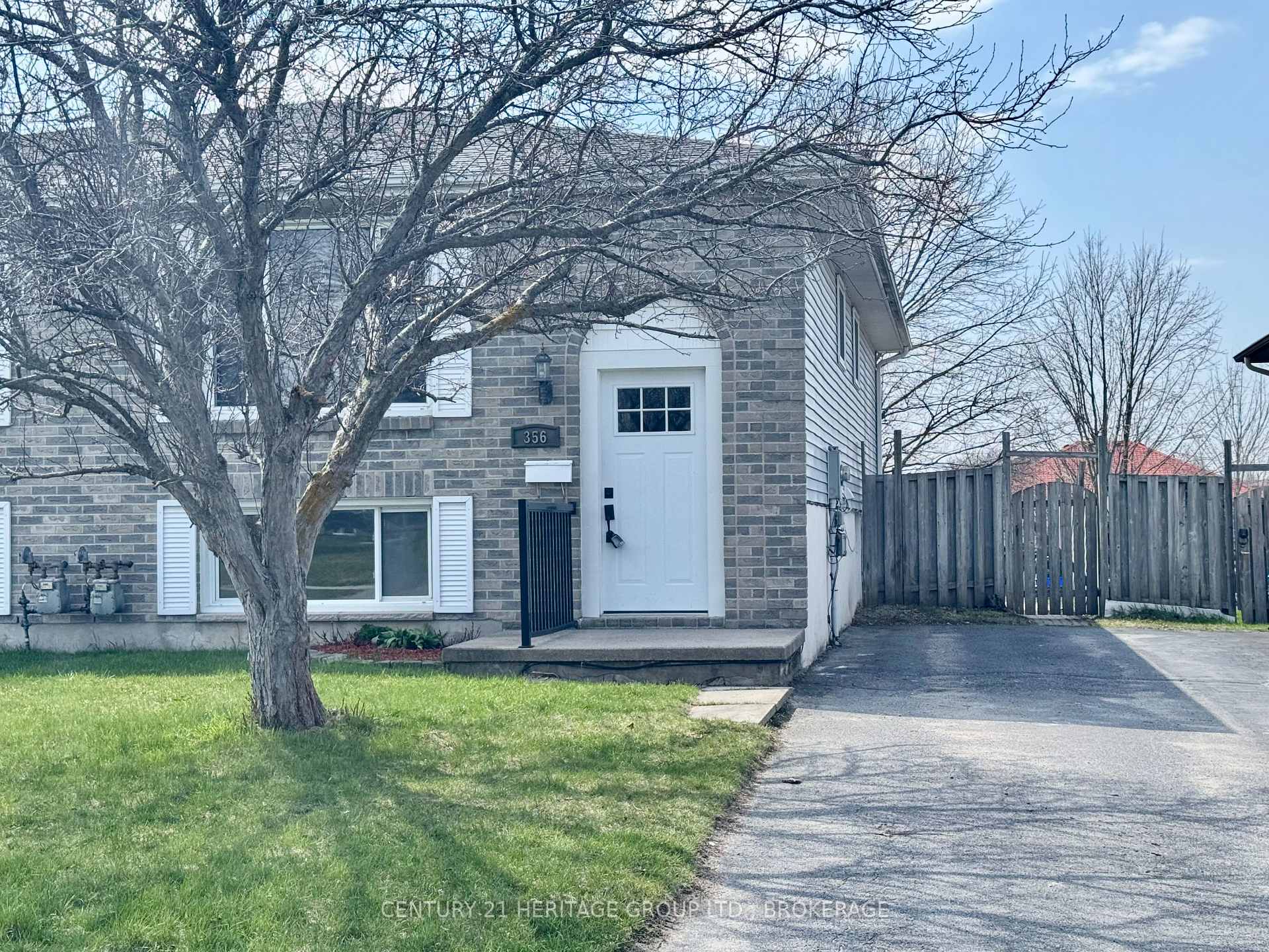 356 Owens Crescent Kingston Ontario Canada Sale residential Team Tallen Royal LePage Proalliance Realty, Brokerage