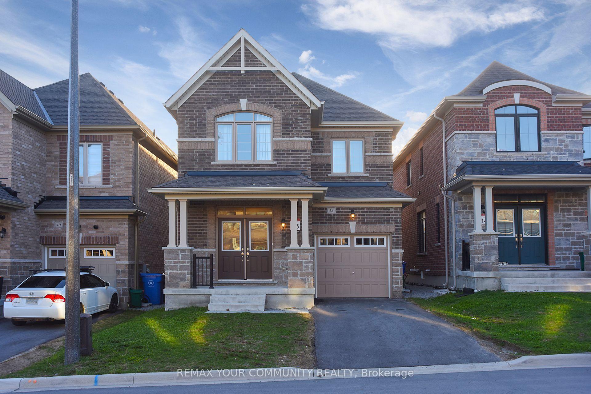 12 Viola Street East Gwillimbury Ontario Canada Sale residential Frank Reyhani Re/Max Your Community Realty, Brokerage *