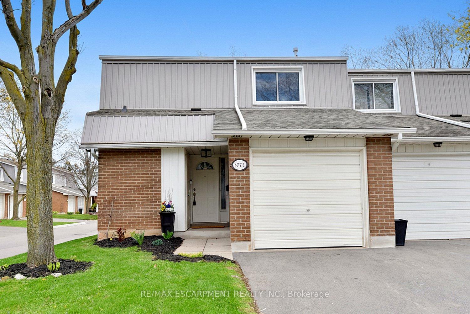 1 - 477 Woodview Road Burlington Ontario Canada Sale residential Neeraj Garg Right at Home Realty, Brokerage*