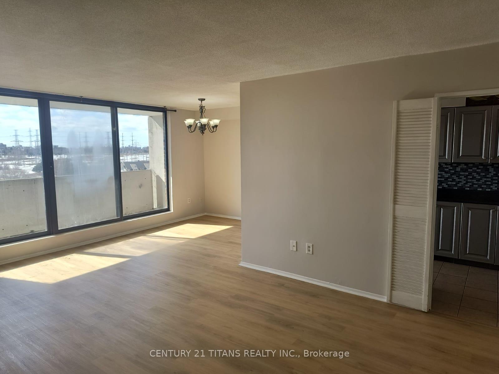 907 - 301 Prudential Drive Toronto Ontario Canada Sale residential Sudharshan Muthu, CPA, CGA Century 21 Titans Realty Inc., Brokerage *