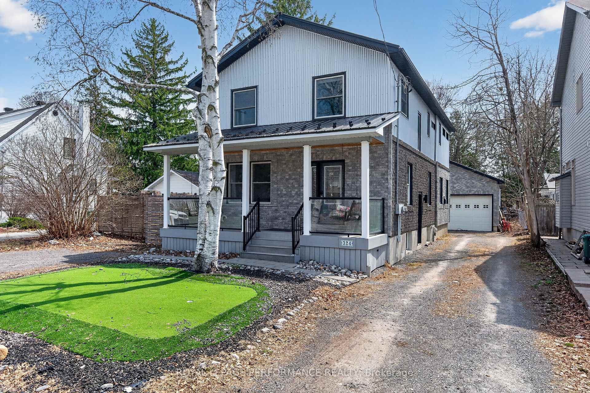 324 Duncairn Avenue Ottawa Ontario Canada Sale residential   Royal LePage Performance Realty, Brokerage *