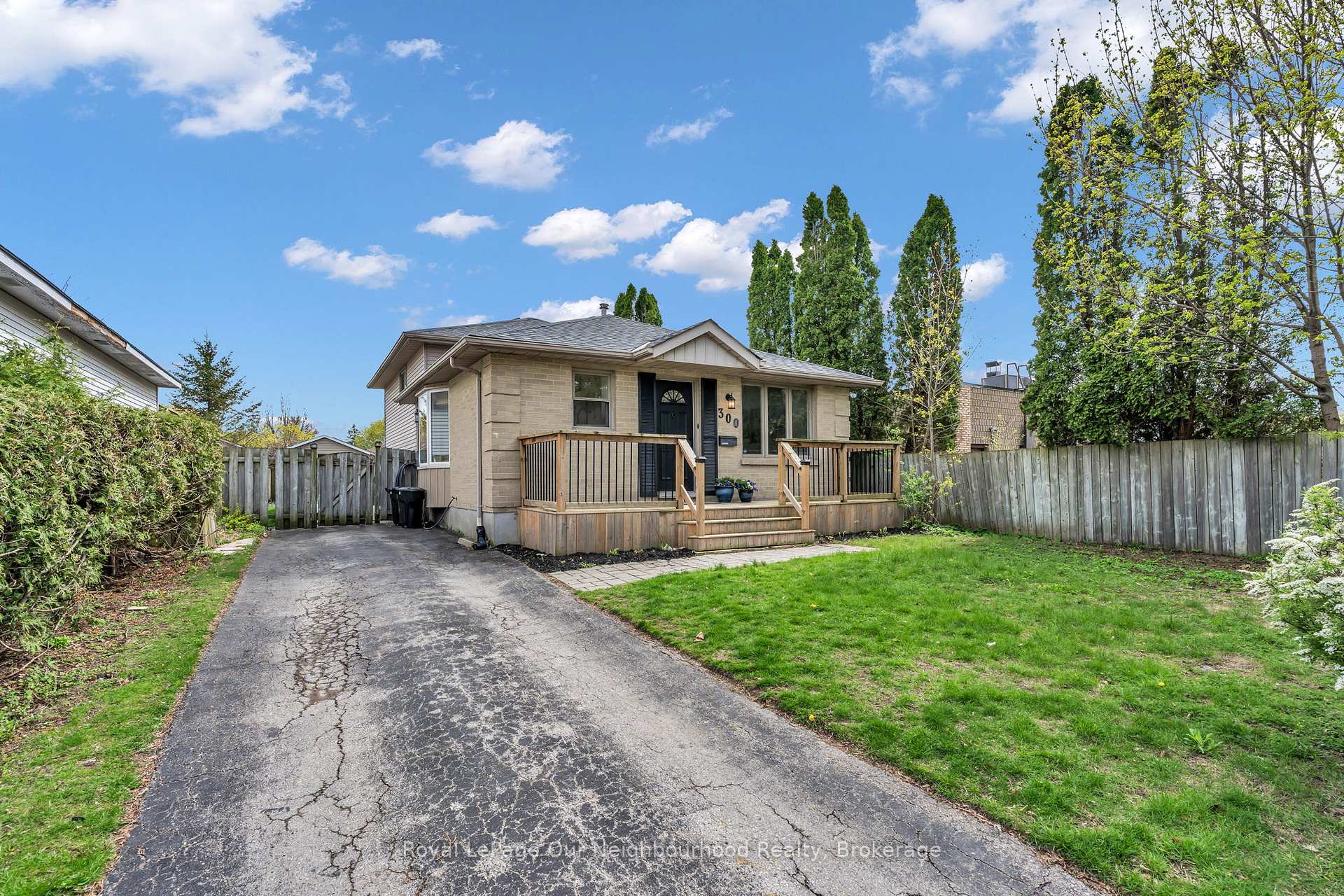 300 Ardsley Crescent London North Ontario Canada Sale residential Belle Jean Our Neighbourhood Realty Inc., Brokerage*