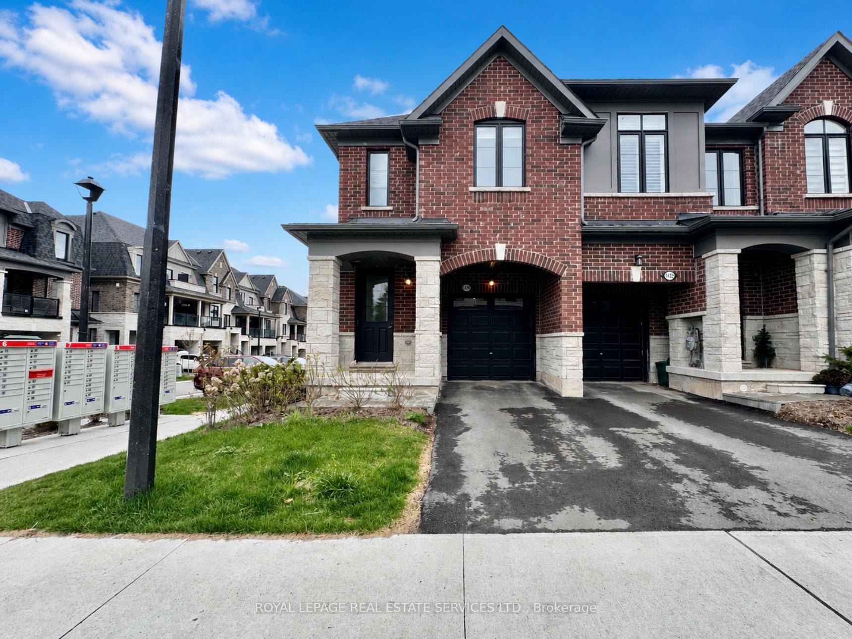 1434 National Common Burlington Ontario Canada Sale residential   Royal LePage Real Estate Services Ltd., Brokerage