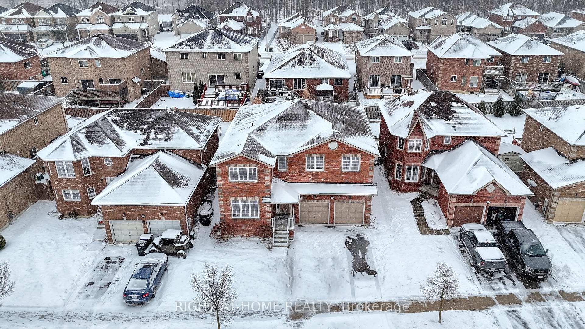 1215 Lowrie Street Innisfil Ontario Canada Sale residential Jason Saxe Right at Home Realty, Brokerage*