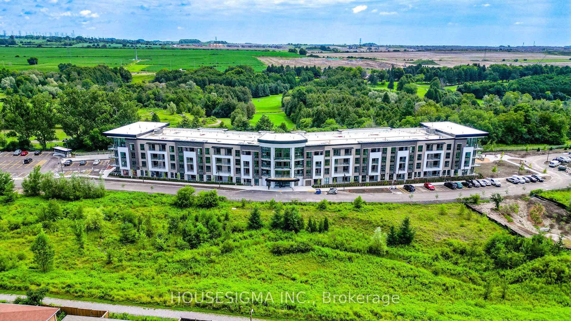 329 - 385 Arctic Red Drive Oshawa Ontario Canada Rented residential Saeed Piroozfard HOUSESIGMA INC., BROKERAGE*