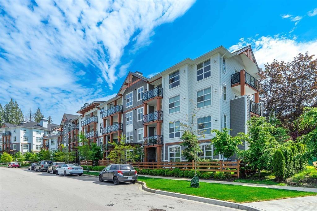 207 14550 WINTER CRESCENT Surrey British Columbia Canada Sale residential Bittu (Sukhdeep) Deol HOMELIFE ADVANTAGE REALTY LTD,