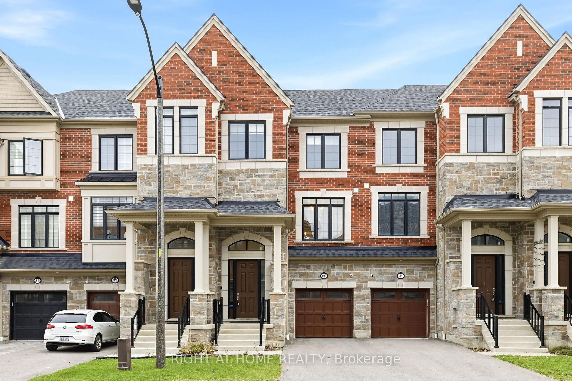 89 Dorian Drive Whitby Ontario Canada Sale residential Charles Dow Right at Home Realty, Brokerage*