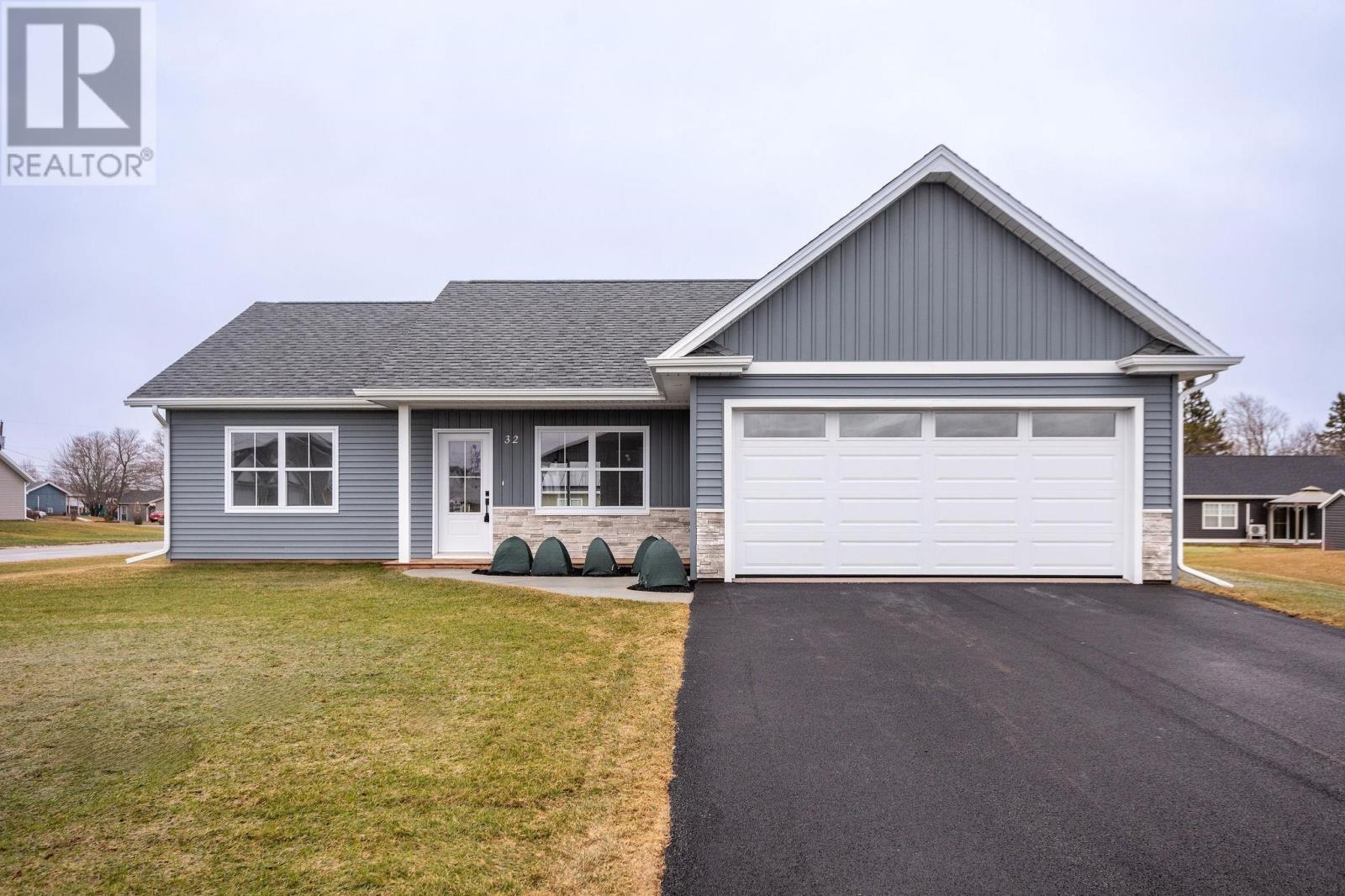32 Anne Avenue Charlottetown Prince Edward Island Canada Sale residential   Keystone Real Estate INC.