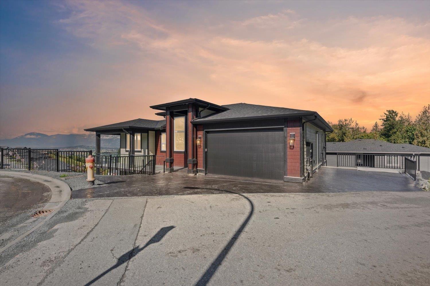 STUDIO LOWER-8211 HARVEST PLACE| Chilliwack British Columbia Canada Rent residential Shayna McMillan Pathway Executives Realty Inc.