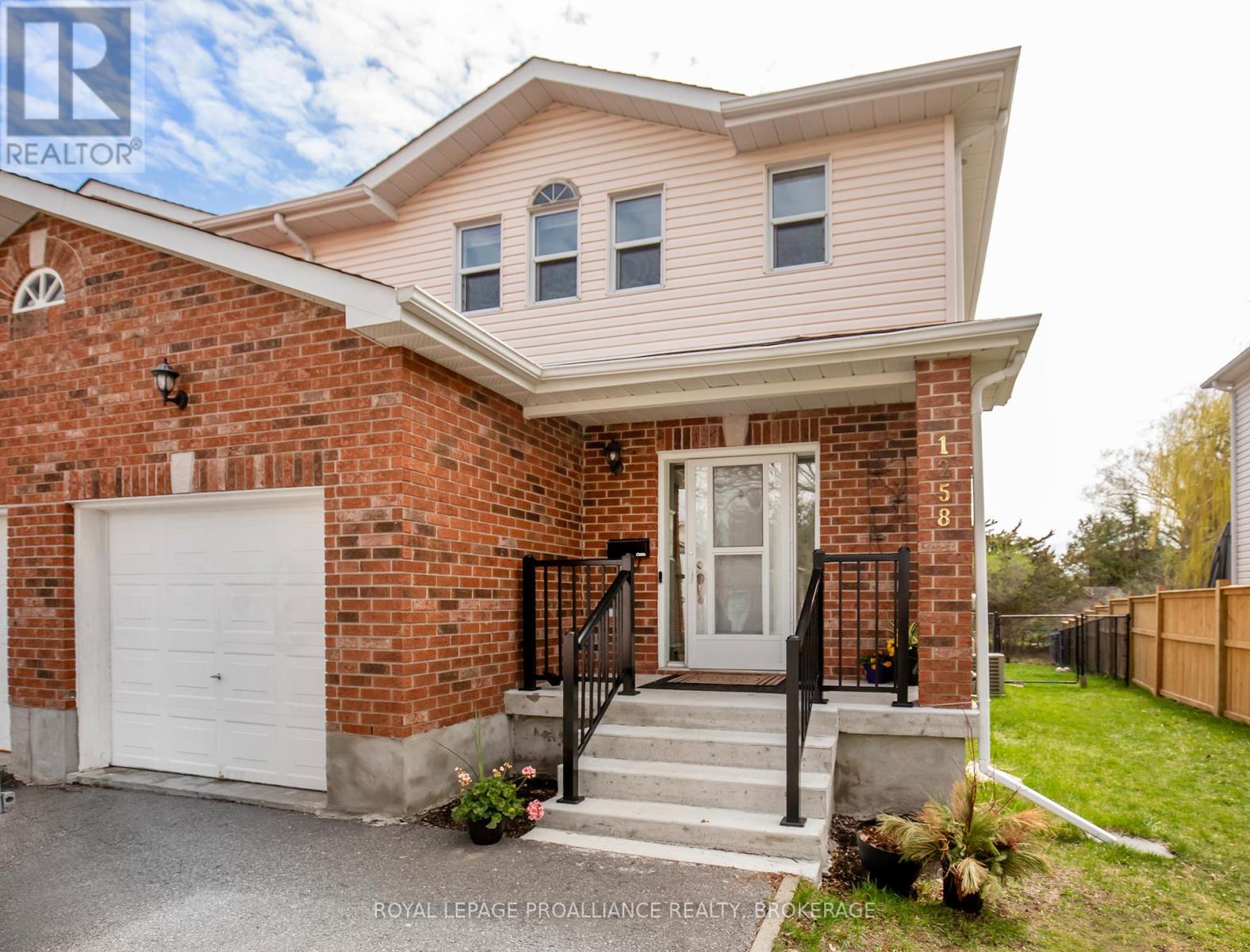 1258 Brackenwood Crescent Kingston Ontario Canada Sale residential Team Tallen Royal LePage Proalliance Realty, Brokerage