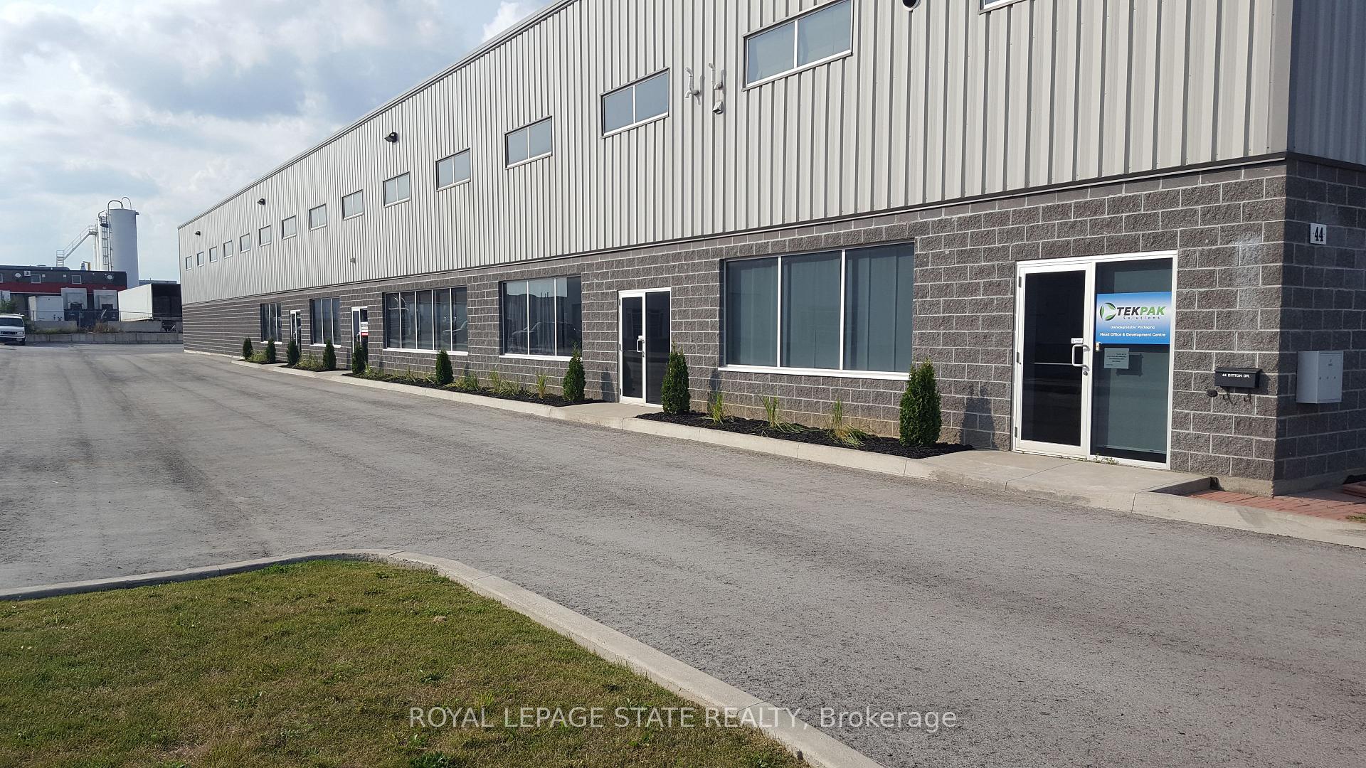3 - 44 Ditton Drive Hamilton Ontario Canada Lease commercial Akash  Gupta Century 21 Heritage Group Ltd. Brokerage*
