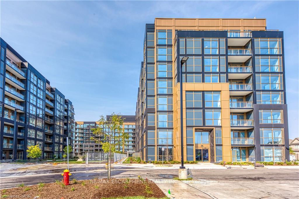 230 - 2343 Khalsa Gate Oakville Ontario Canada Rent residential Shahi Raj ROYAL LePAGE IGNITE REALTY