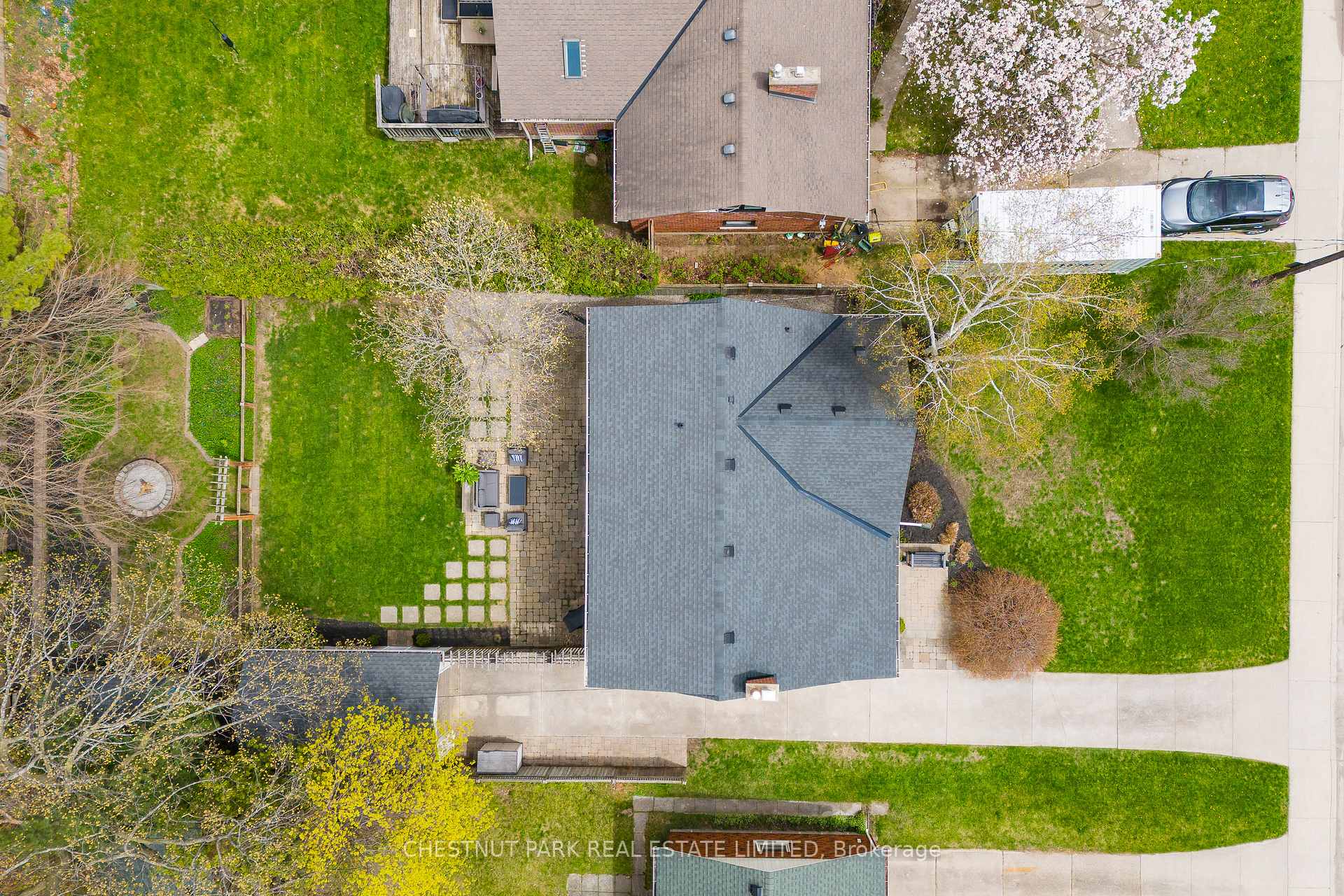 3 Bedroom Single Family Home/House's Image 36