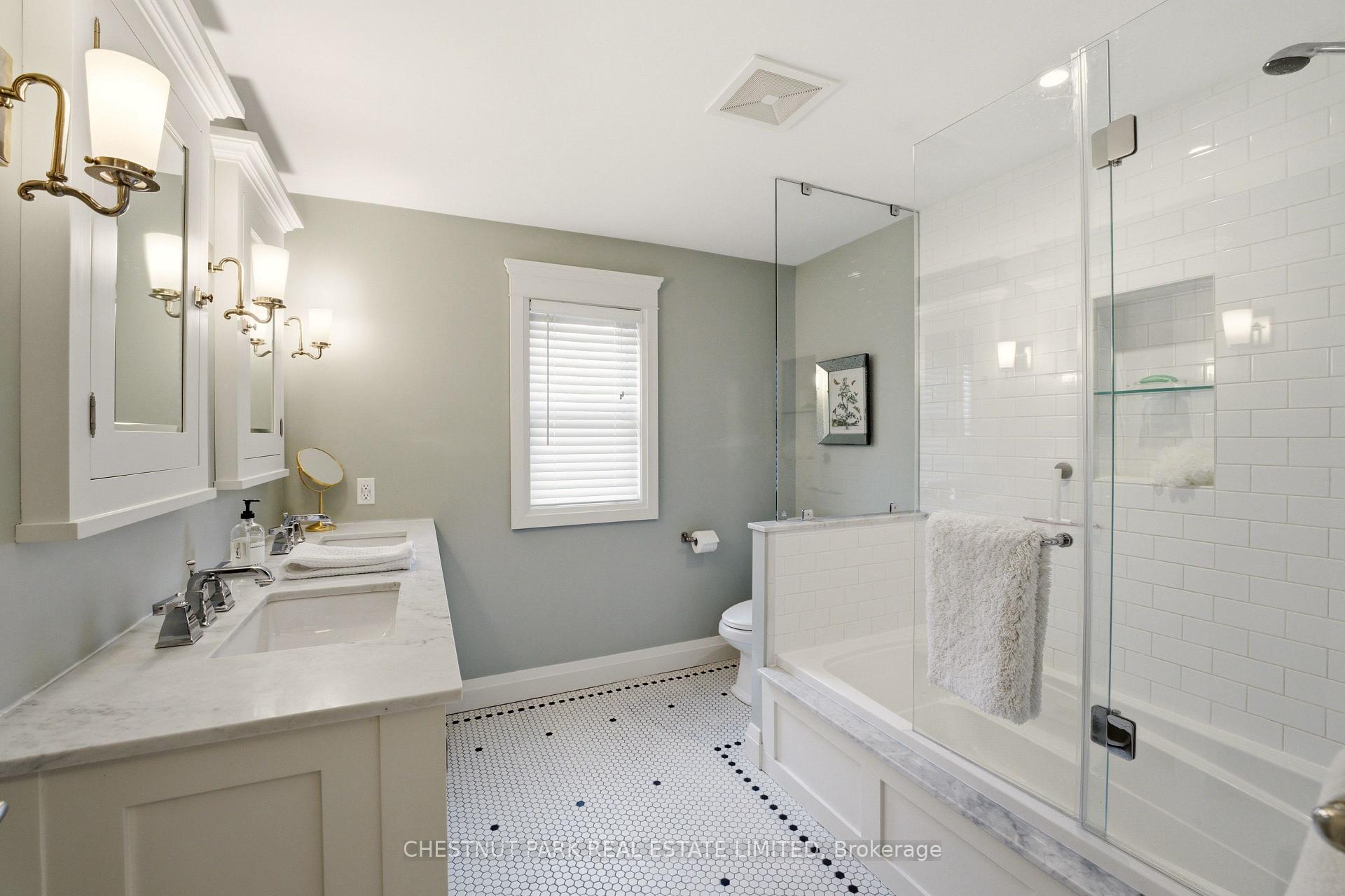 3 Bedroom Single Family Home/House's Image 21