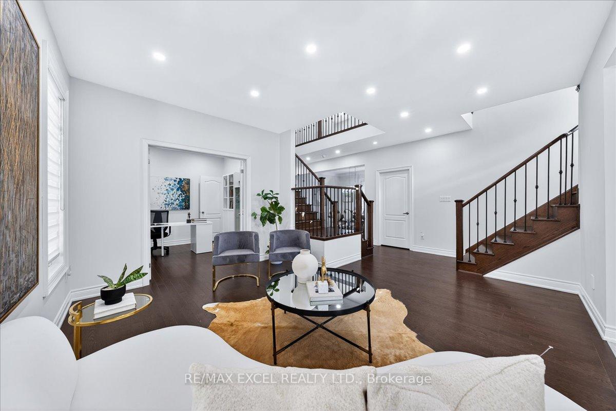 10 Deer Pass Road East Gwillimbury Ontario Canada Sale residential searchgta. ca RE/MAX Excel Realty Ltd., Brokerage*