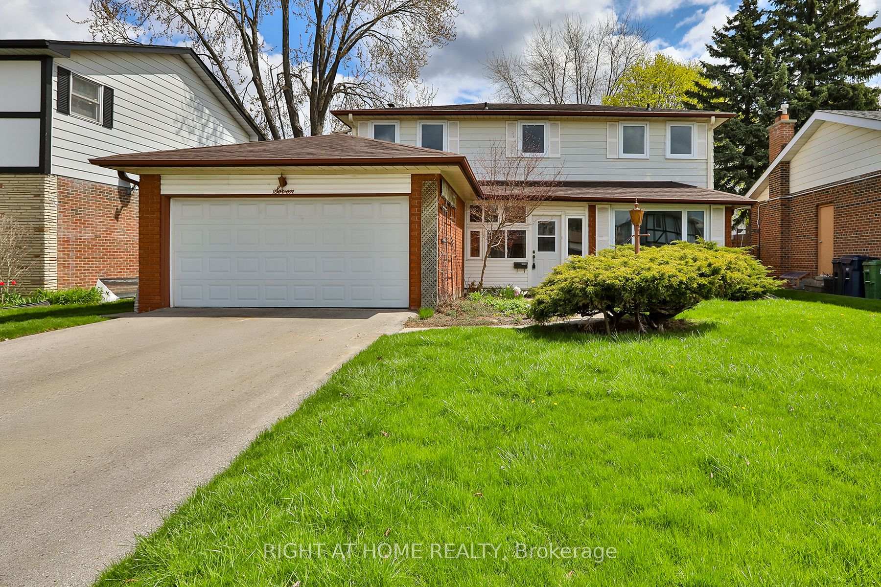 7 Charterhouse Road Toronto Ontario Canada Sale residential Charles Dow Right at Home Realty, Brokerage*