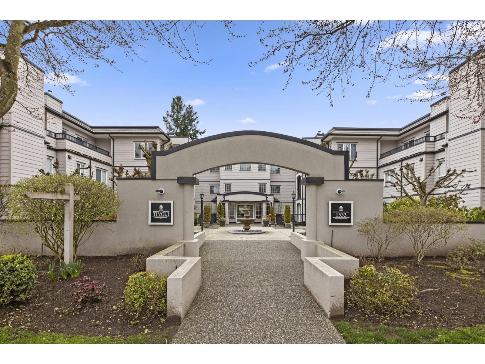 204 1533 BEST STREET White Rock British Columbia Canada Sale residential   HomeLife Benchmark Realty Corp.