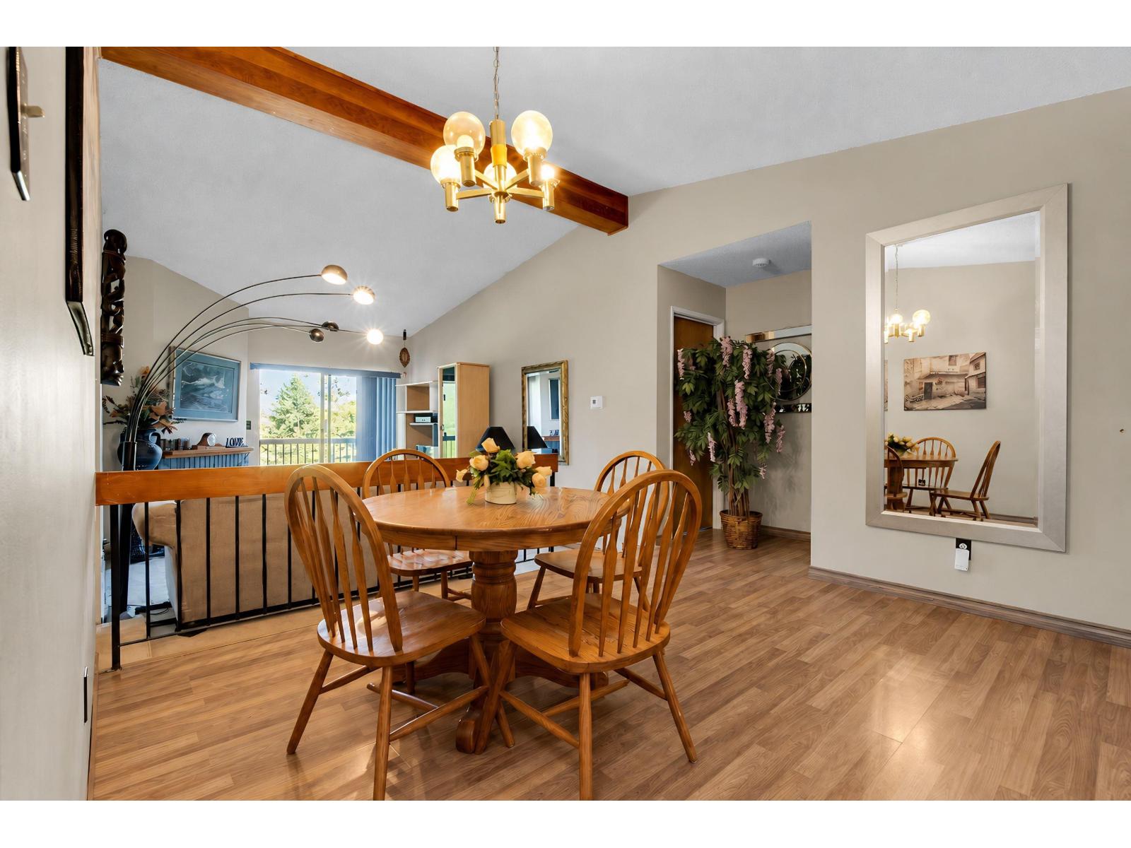 3307 13827 100 AVENUE Surrey British Columbia Canada Sale residential Tracey Ledlin HomeLife Benchmark Titus Realty