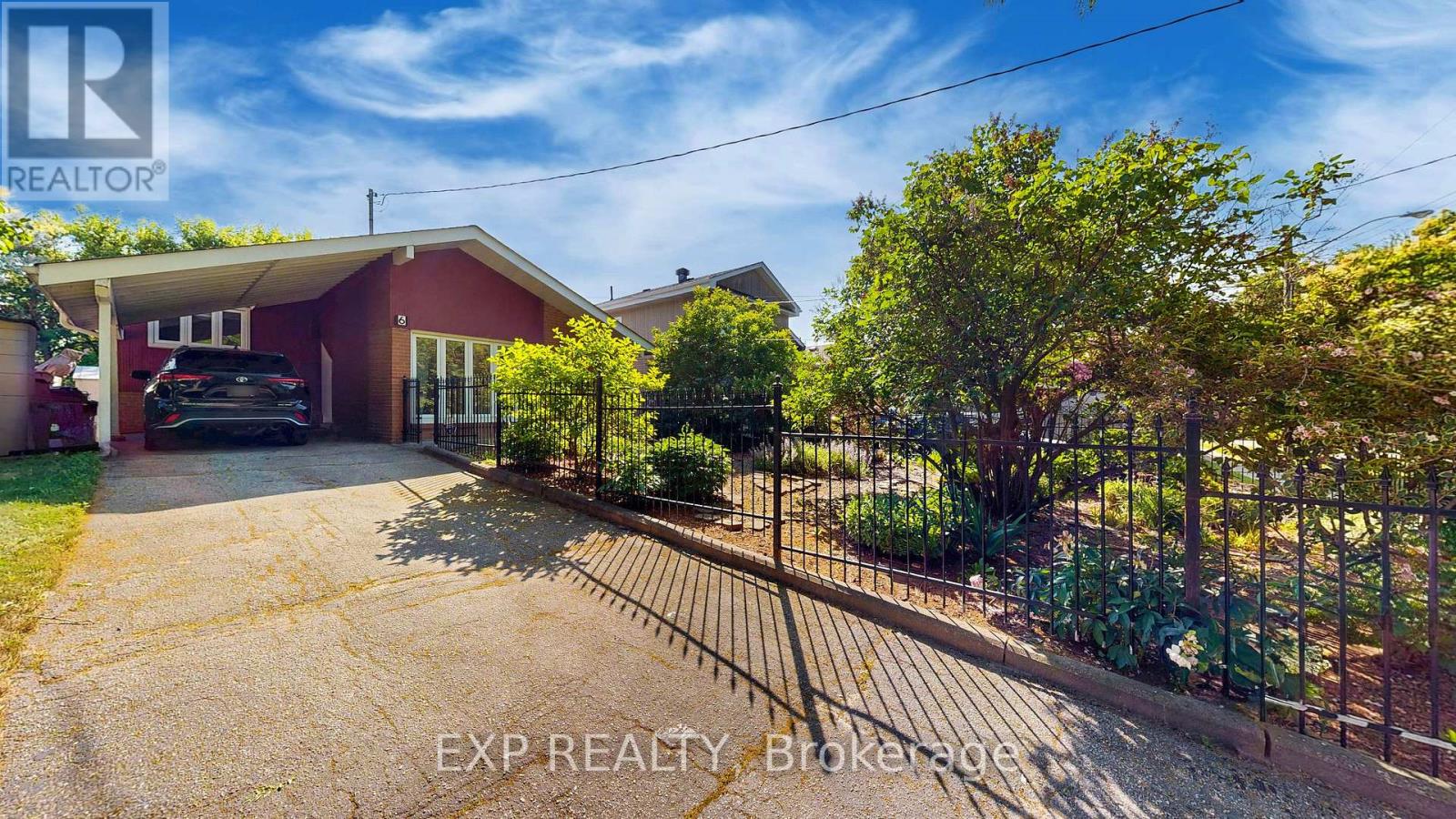 6 Abbottswood Road Toronto Ontario Canada Sale residential Mary Pinelli Royal LePage Signature Realty, Brokerage*