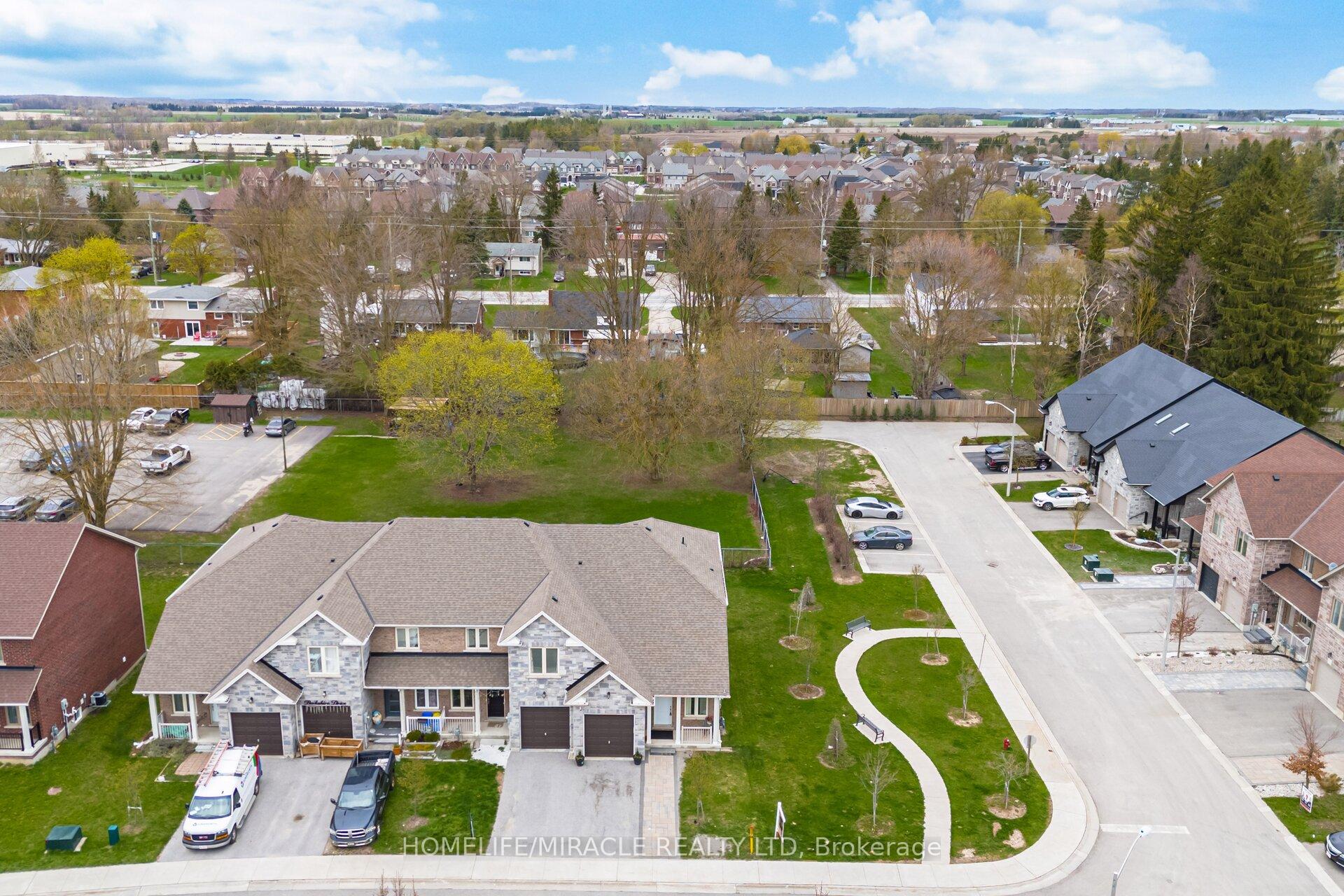 169 Berkshire Drive Wellington North Ontario Canada Sale residential   HomeLife/Miracle Realty Ltd., Brokerage*