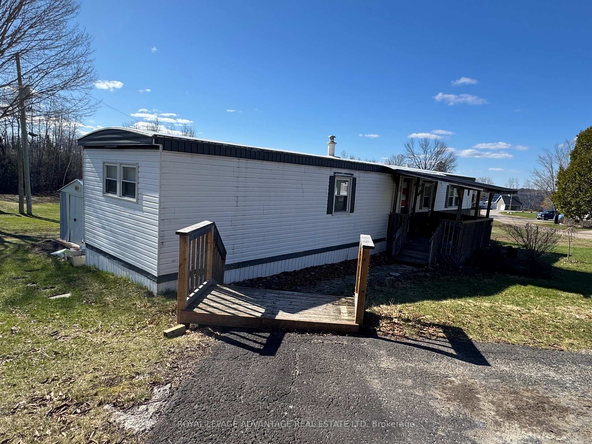 266 HILLVIEW Road Drummond/North Elmsley Ontario Canada Sale residential Sandi Branker Zolo Realty, Brokerage*