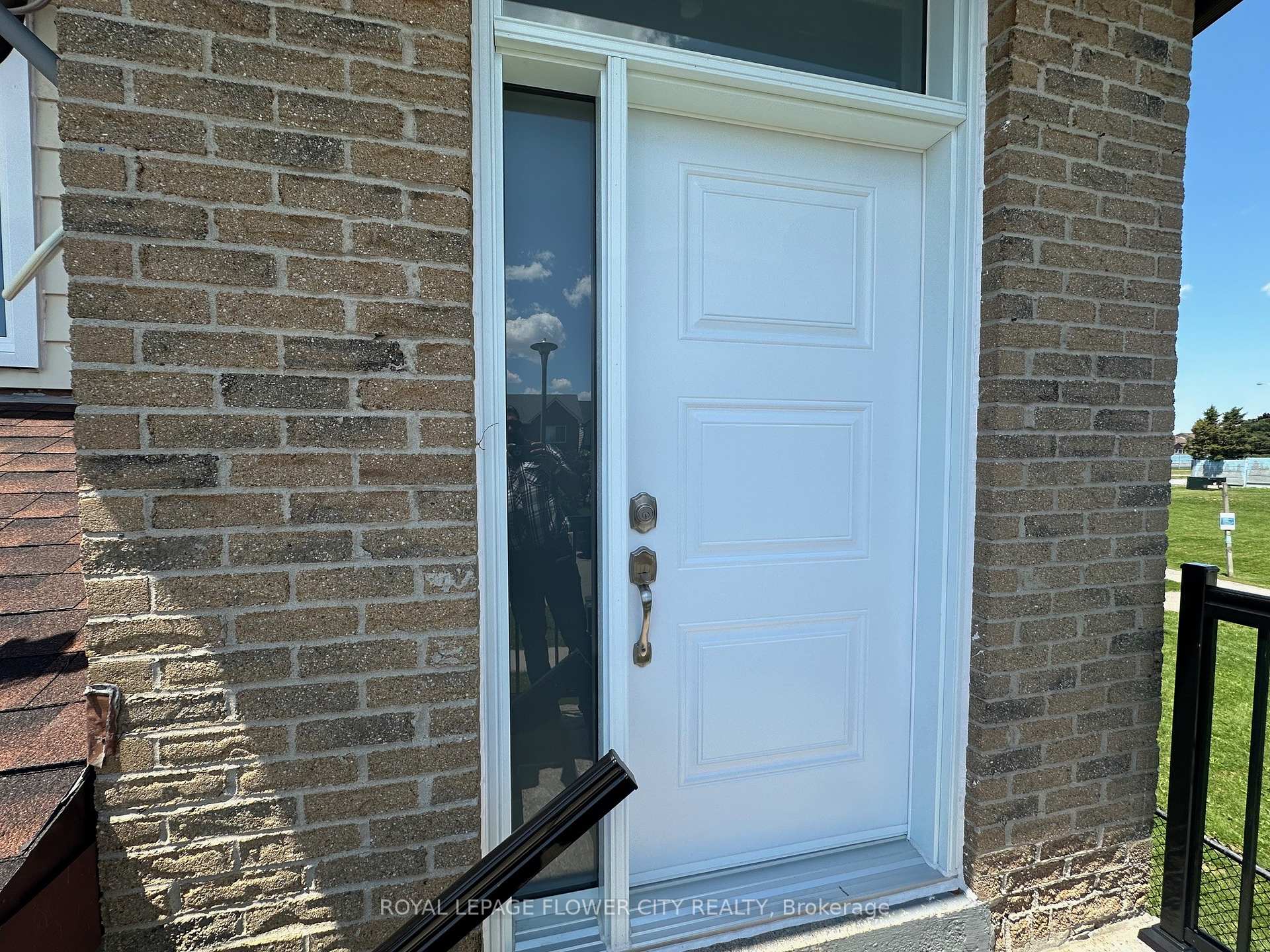 Bsmt - 415 Hansen Road N Brampton Ontario Canada Rent residential Abdul Mannan Mohammed Royal LePage Flower City Realty Inc., Brokerage*